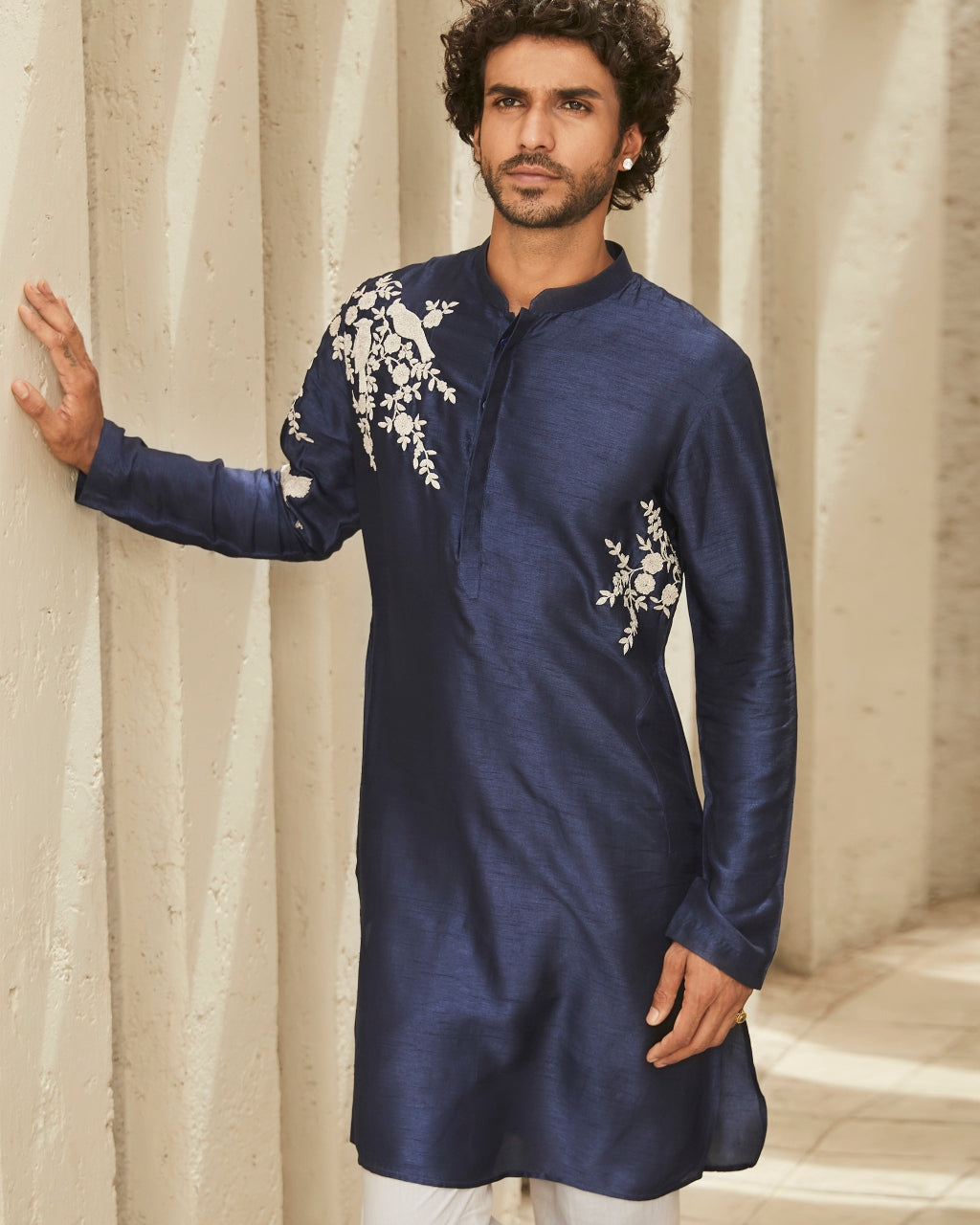 The Heritage Noir Kurta Set