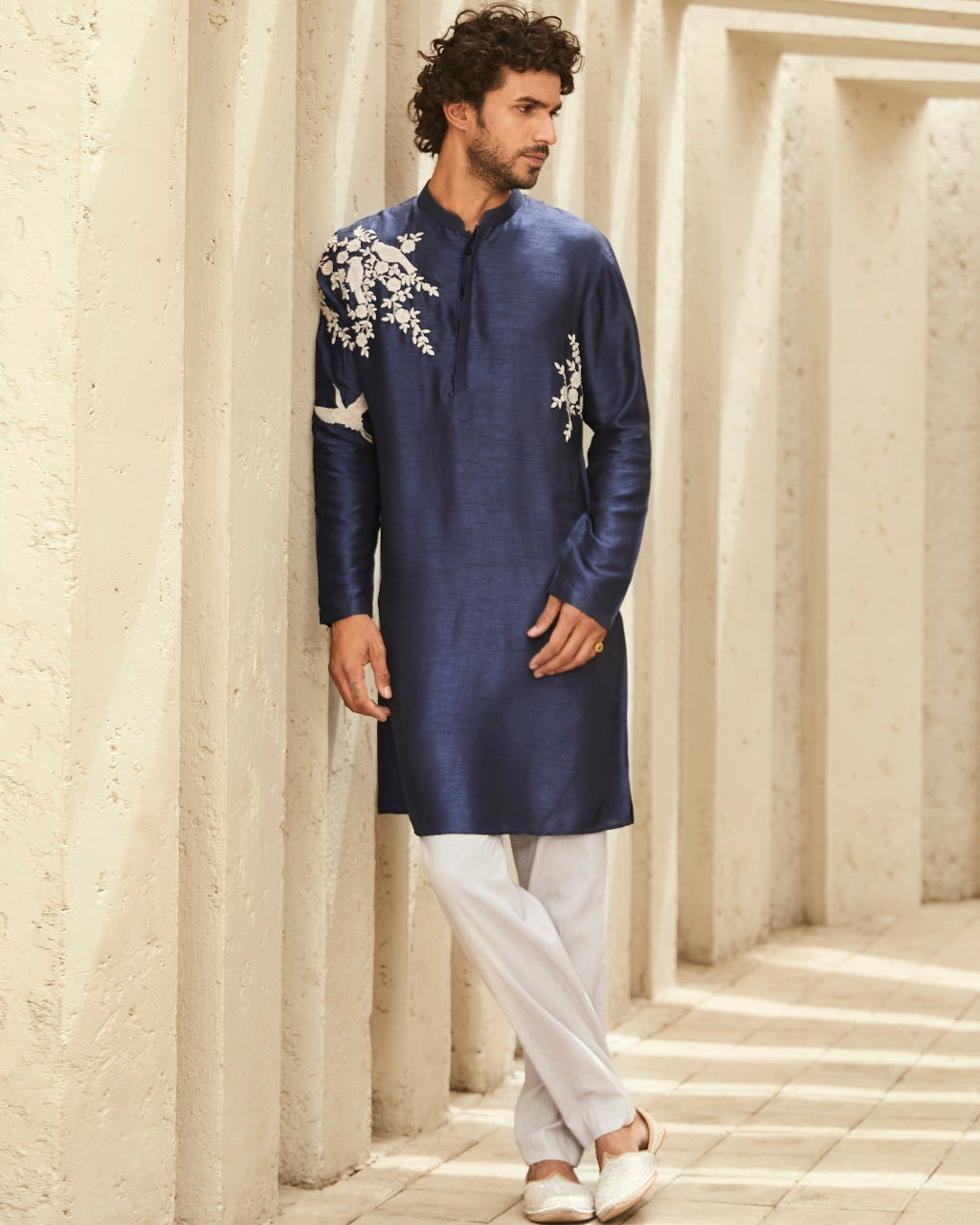 The Heritage Noir Kurta Set