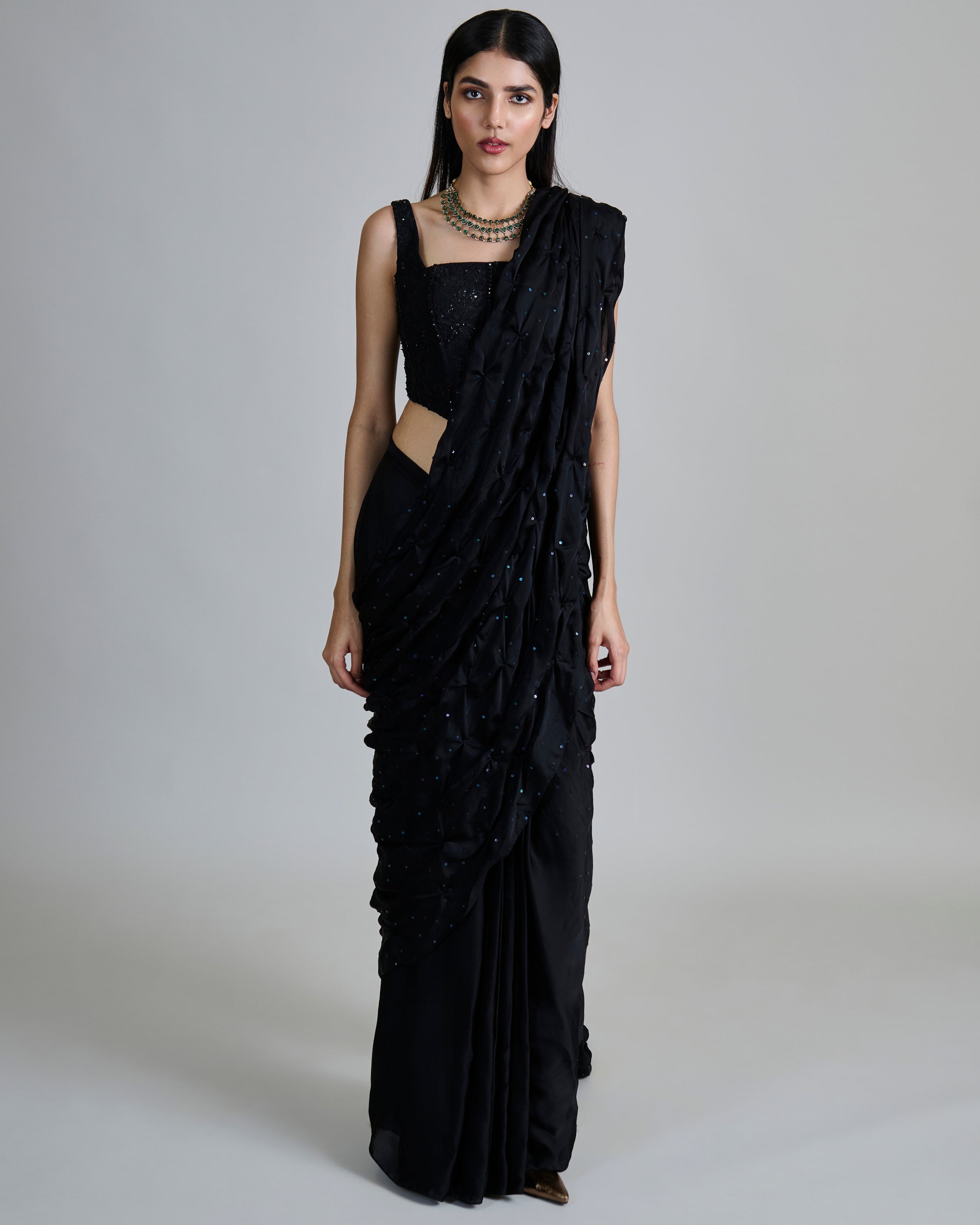 Black Yuki Sari Set