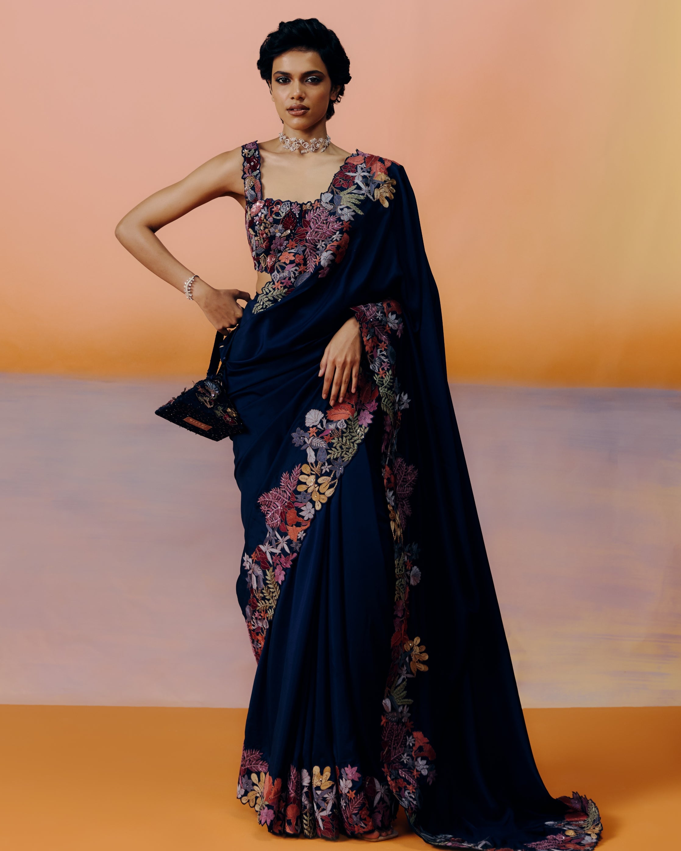 Navy Nysa Sari Set