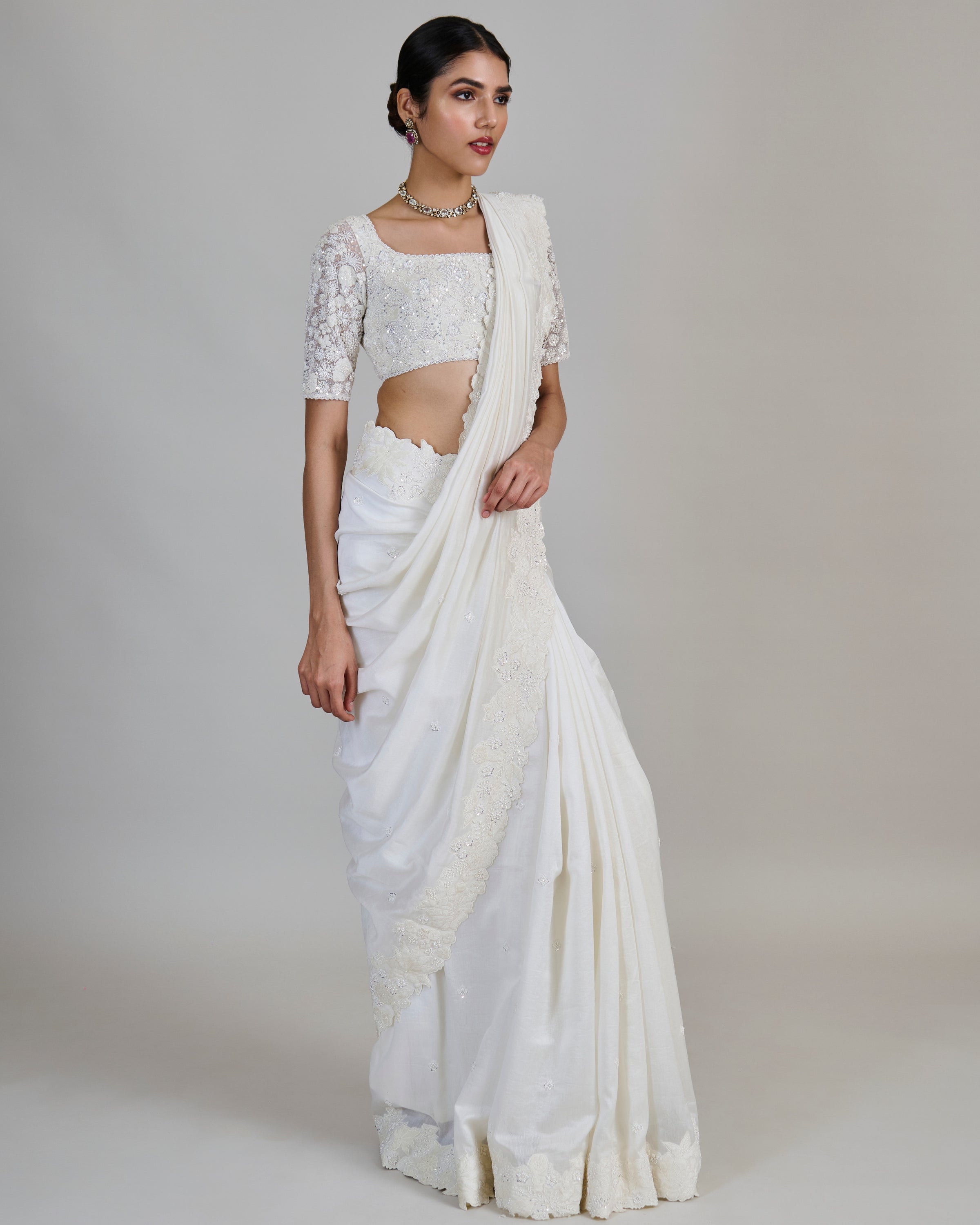 Ivory Rumi Sari Set