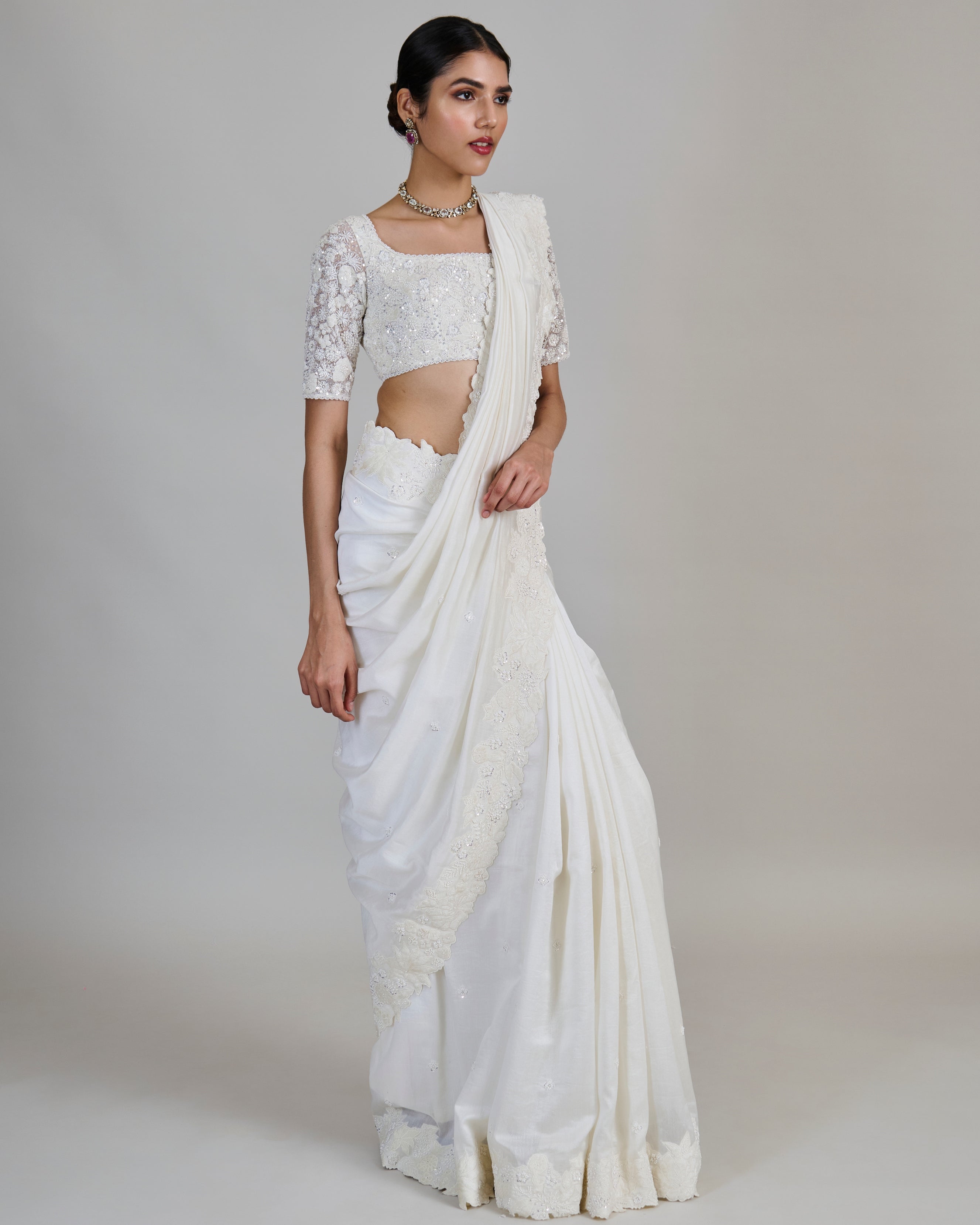 Ivory Rumi Sari Set