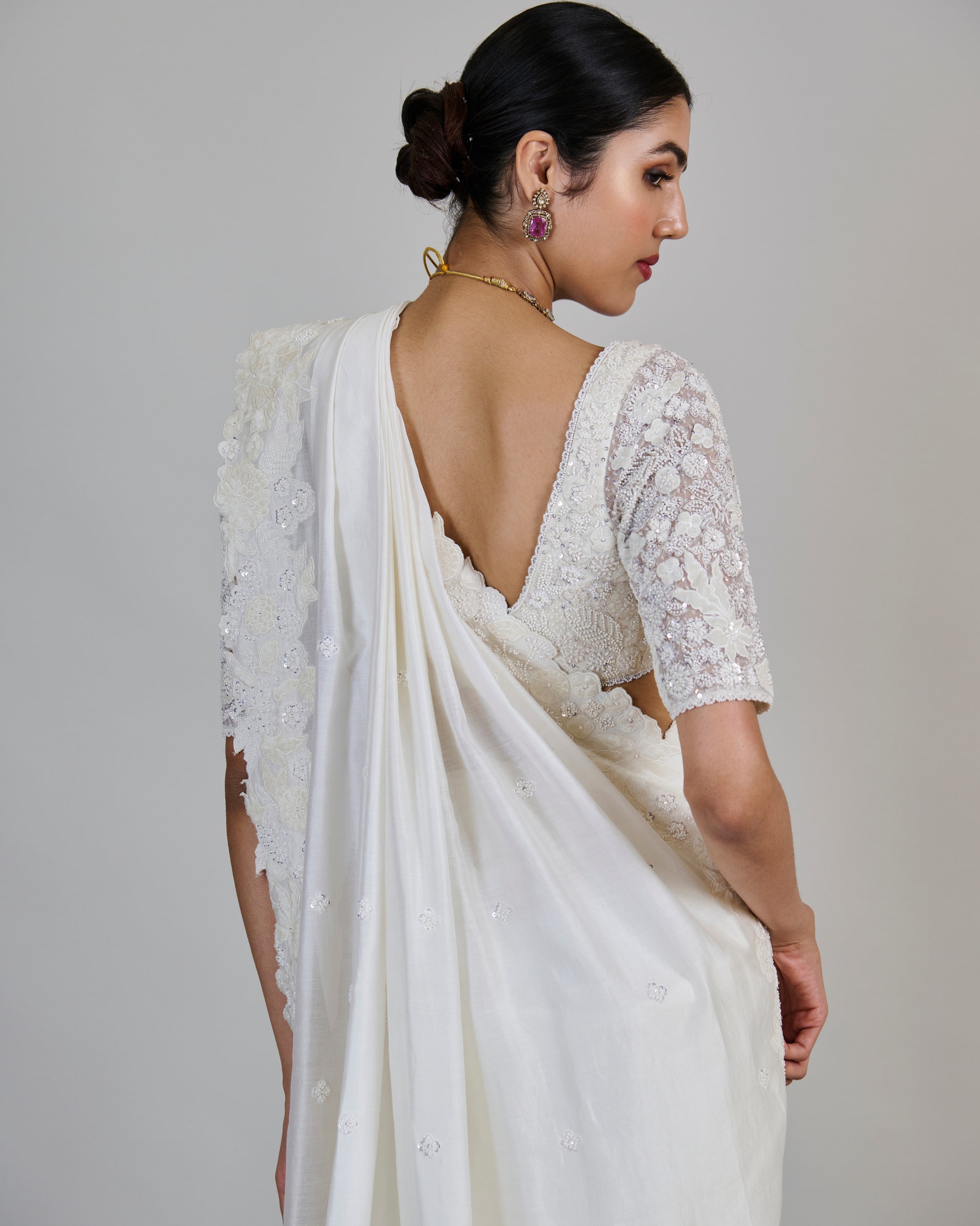 Ivory Rumi Sari Set