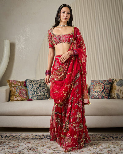 Munira Sharara Set