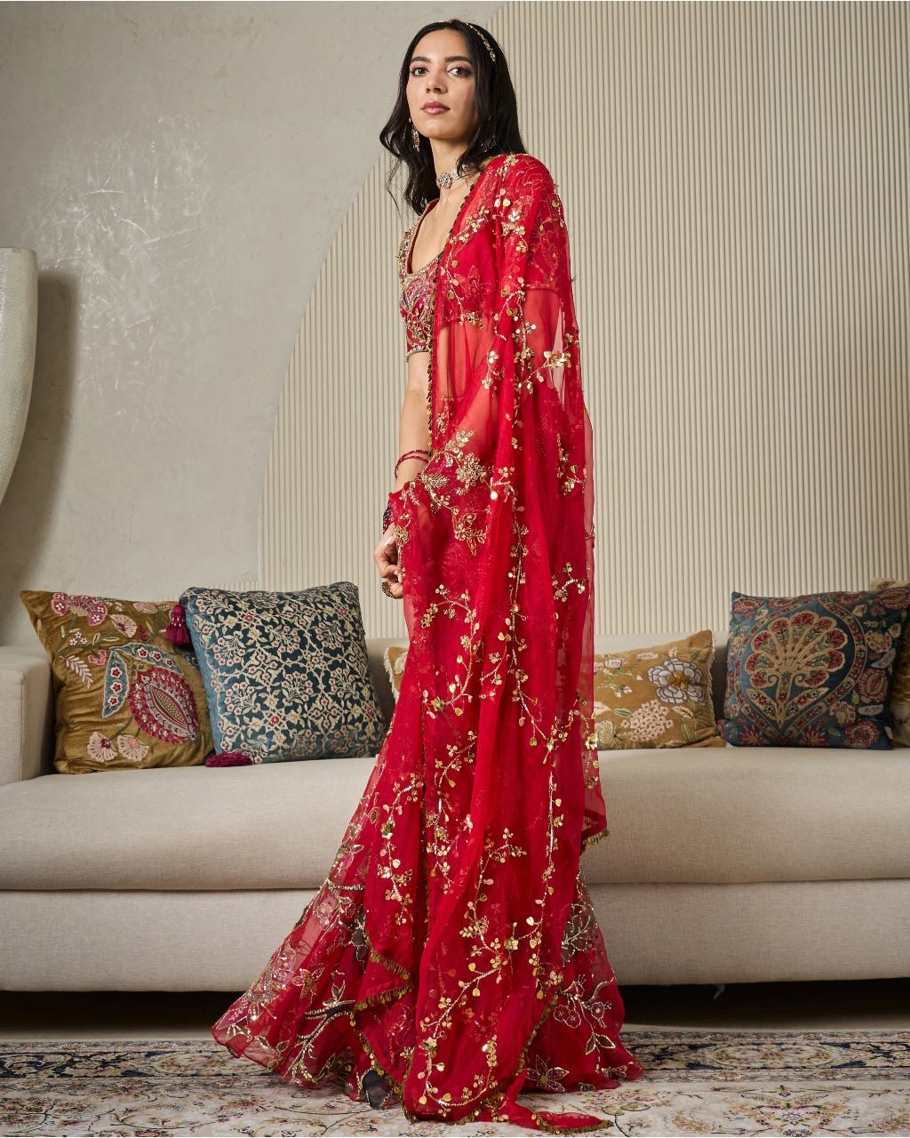 Munira Sharara Set