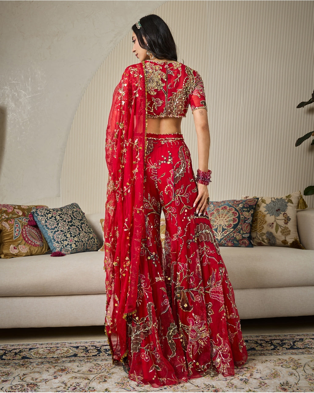Munira Sharara Set