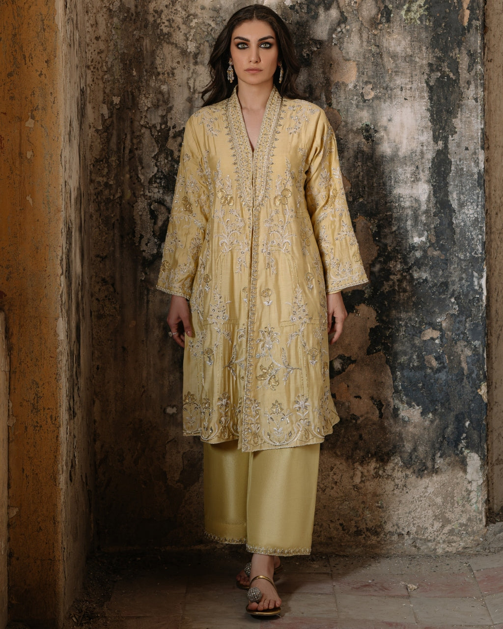 Sanam Timeless Kurta Set