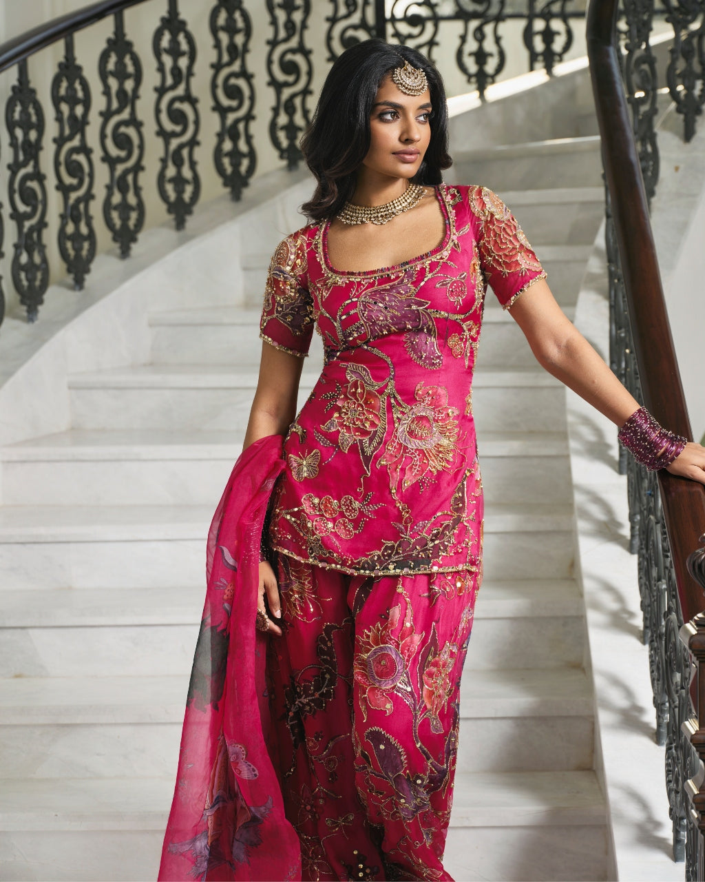 Nura Farshi Kurta Set