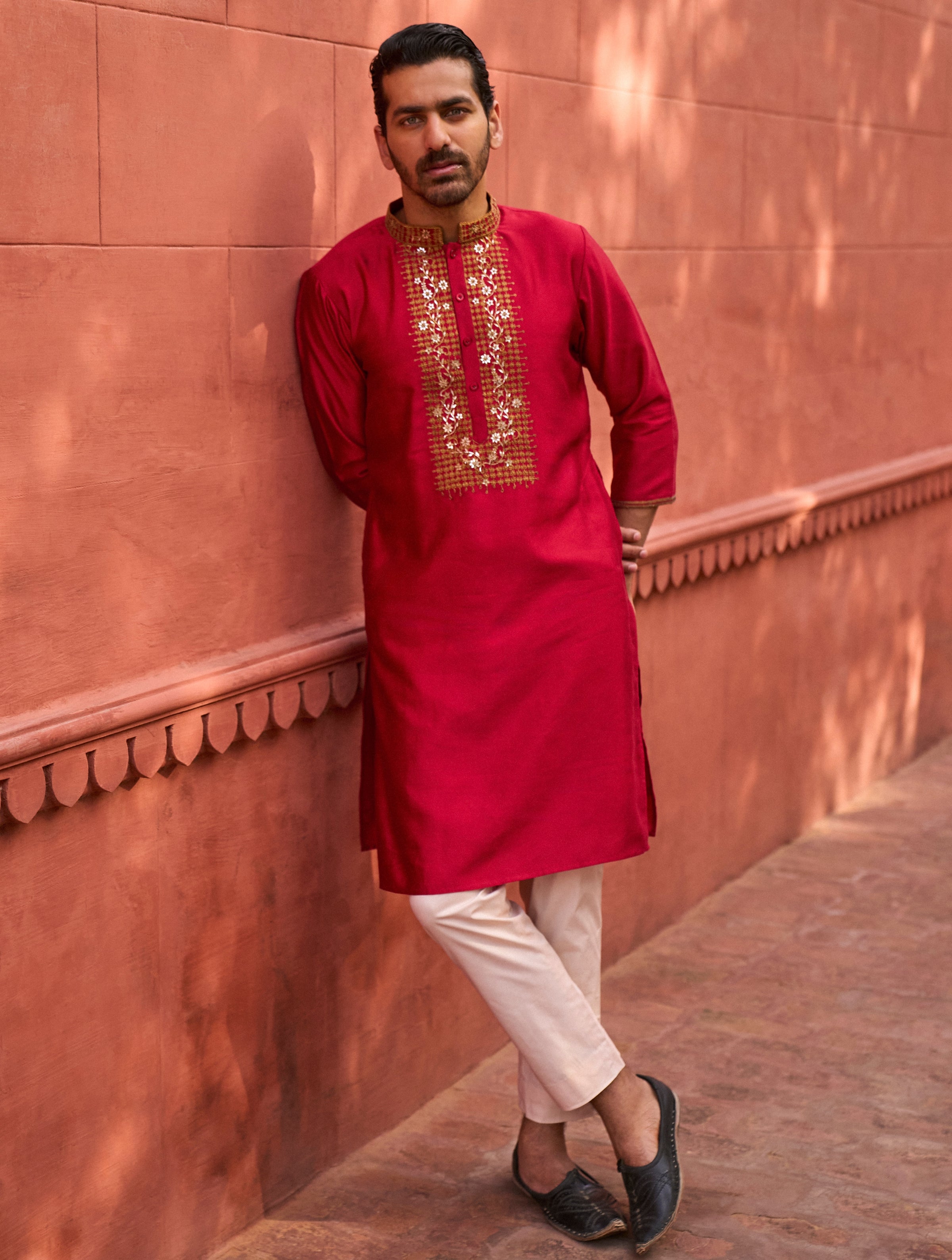 Surkh Laal Kurta With Pants