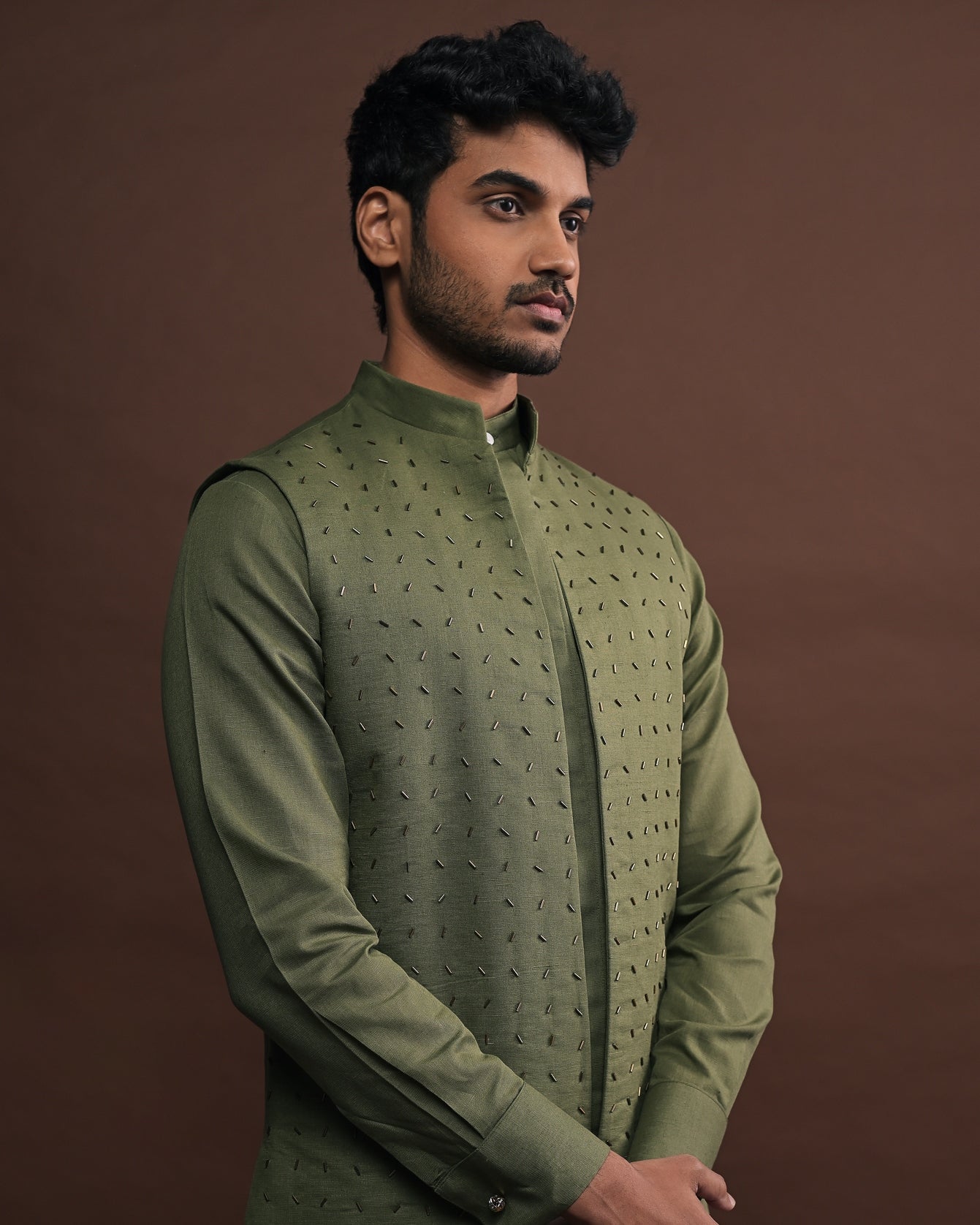 Croc Embroidered Bandi With Matching Kurta Pajama Set