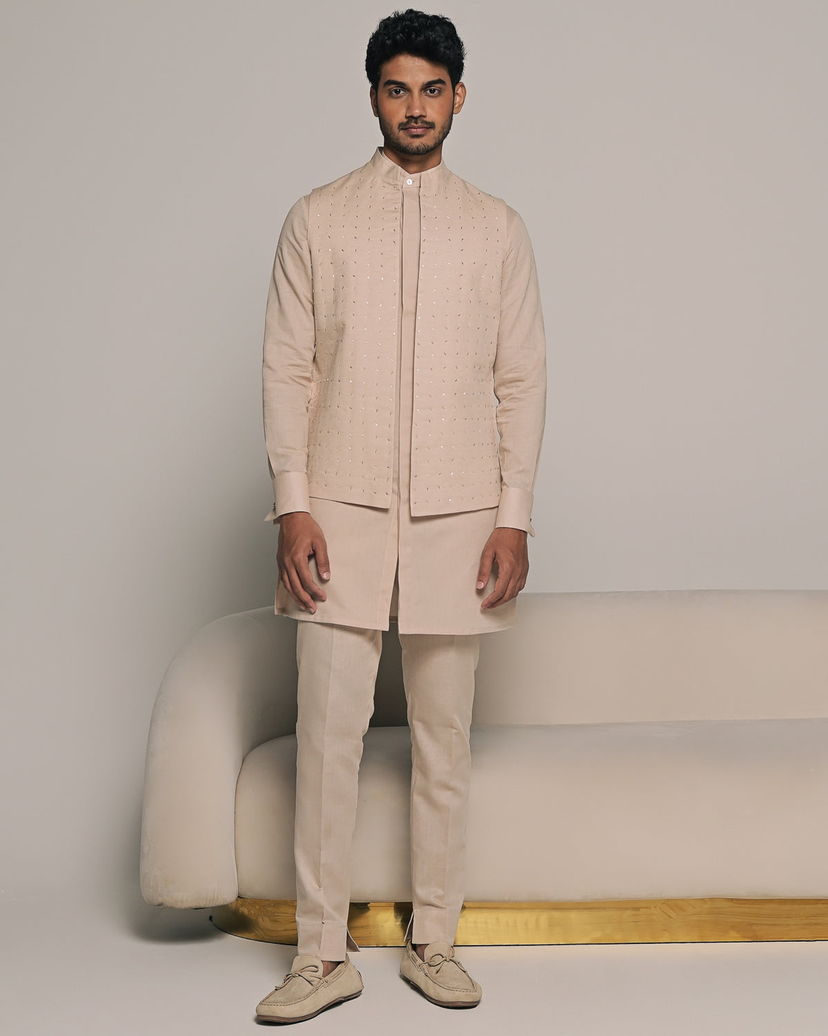 Dune Embroidered Bandi With Matching Kurta Pajama