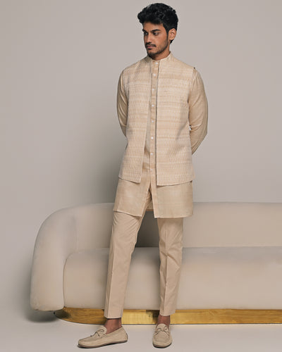 Glow Bandi With Matching Kurta Pajama Set