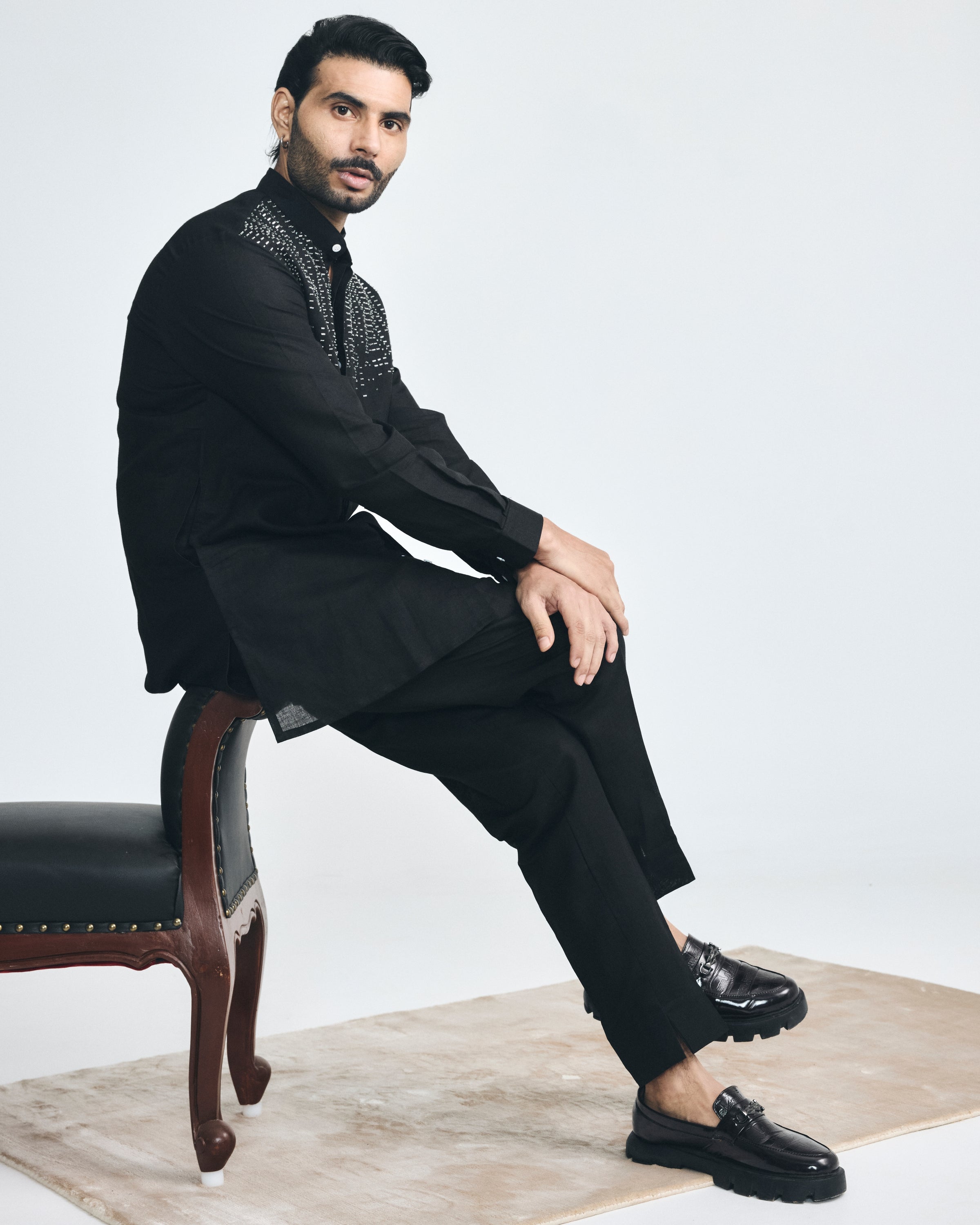 Outlaw Short Kurta Set