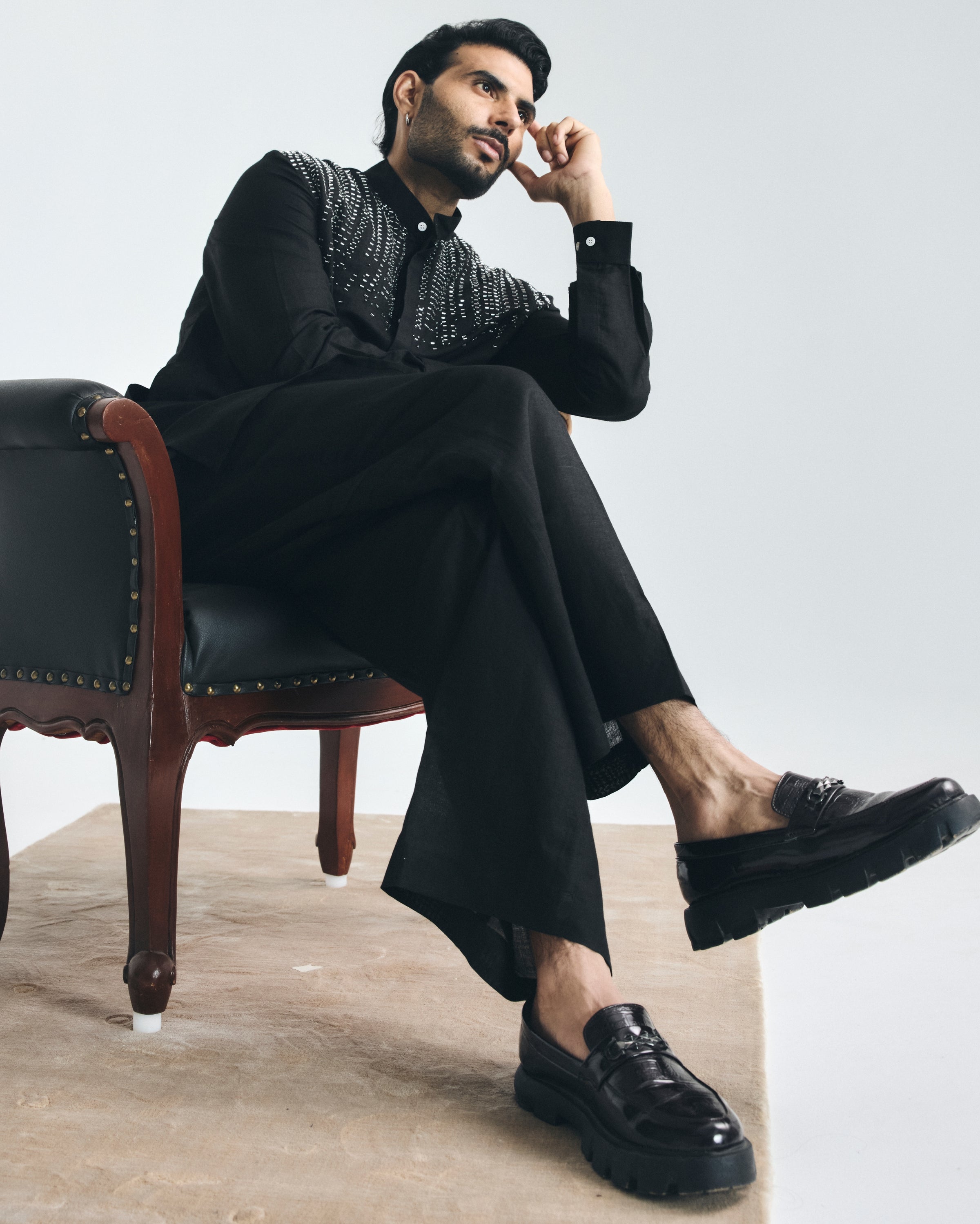 Outlaw Short Kurta Set