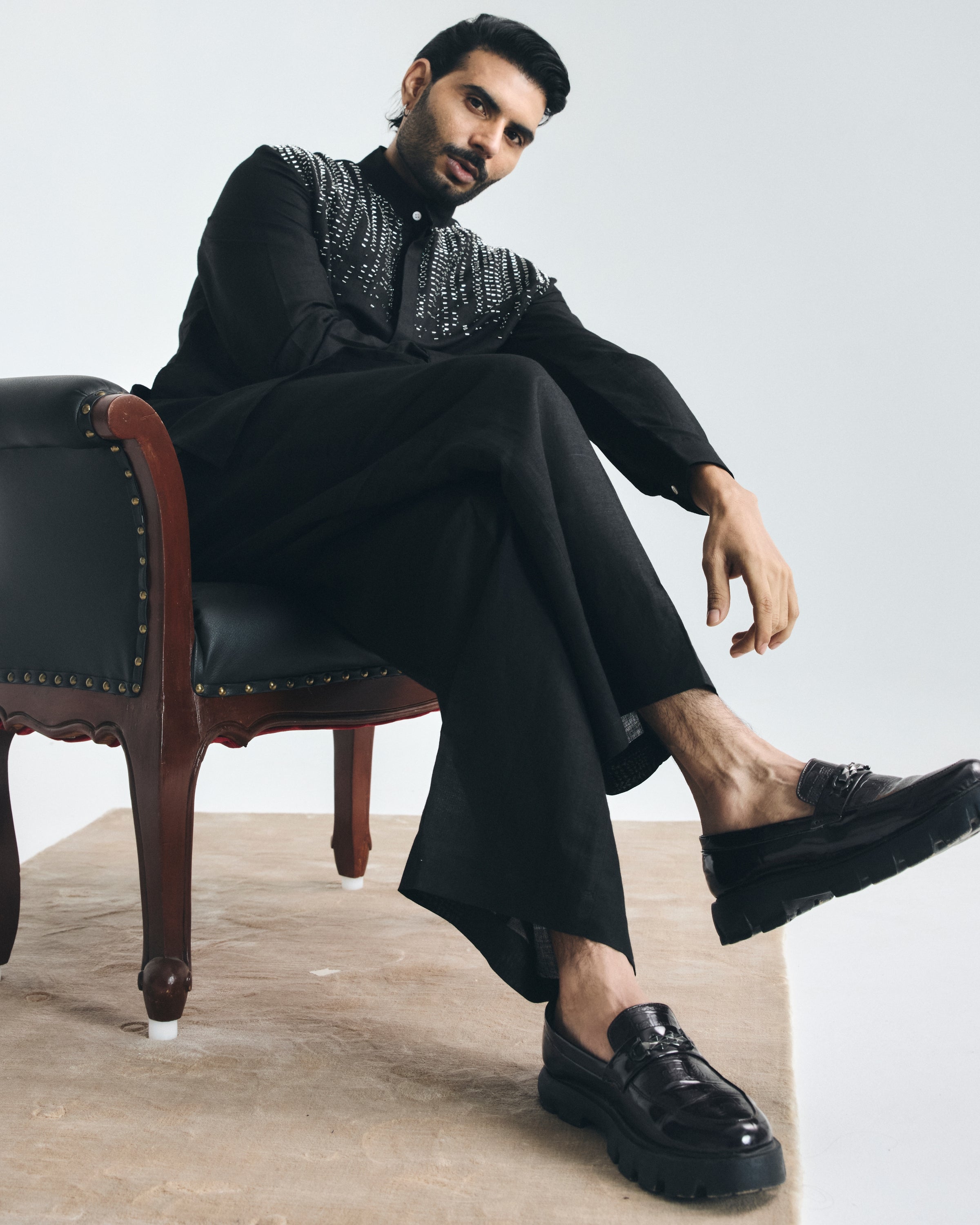 Outlaw Short Kurta Set