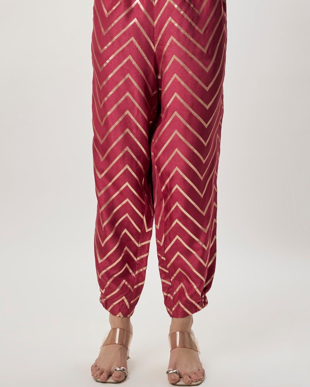 Raniya Cranberry Dola Silk Embroidered Kaftan And Jogger Pant