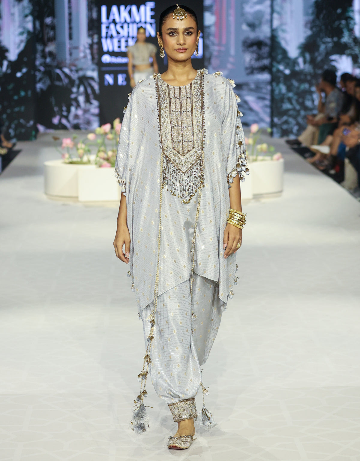 Razia Grey Embroidered Kaftan And Jogger Salwar Set