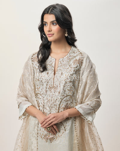 Rangrez Silver Gold Stripe Tissue Embroidered Yoke Kurta With Farshi Salwar And Organza Dupatta