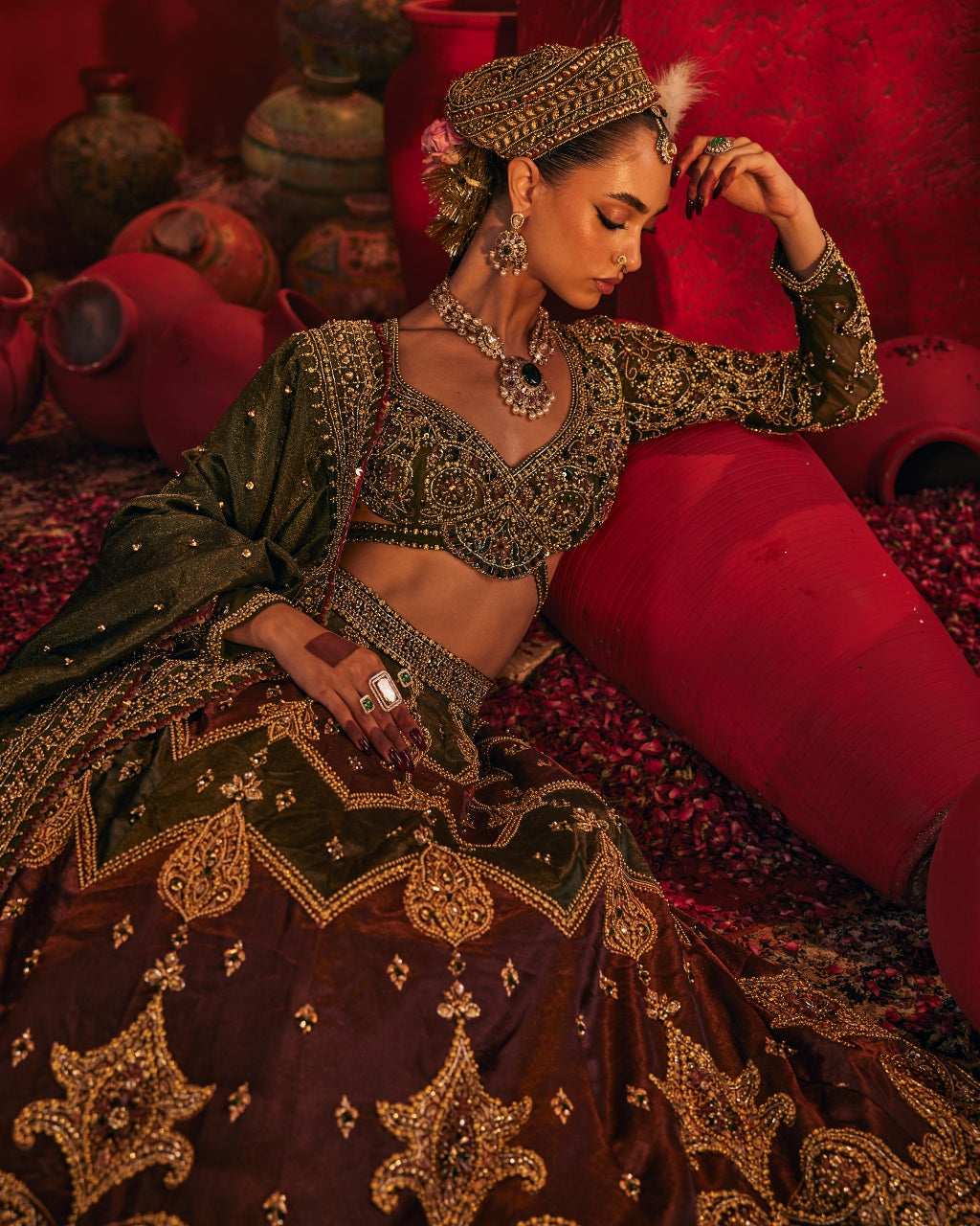 Akaar Lehenga Set