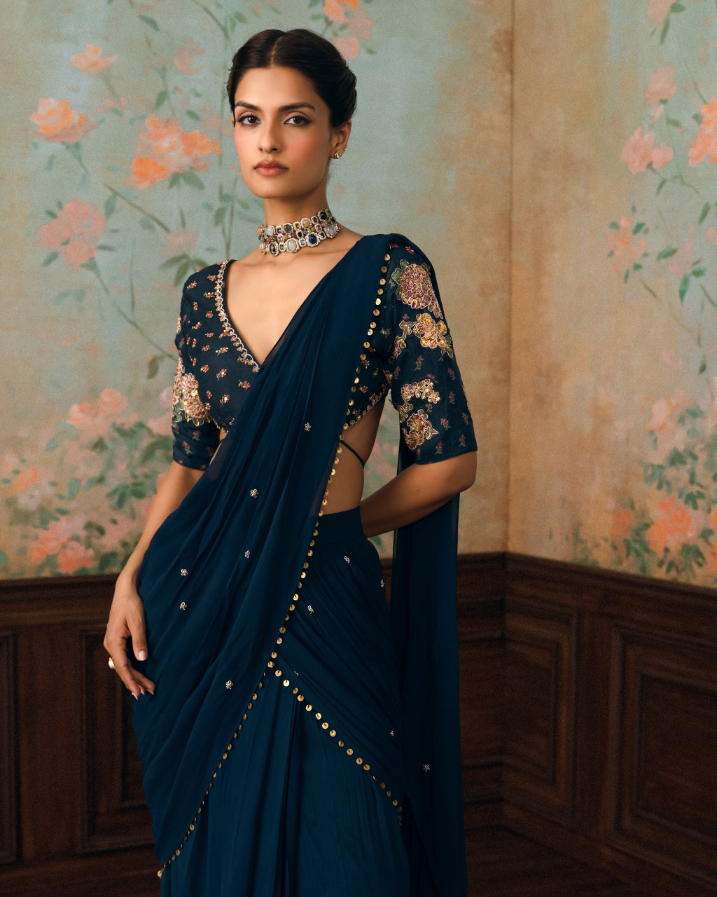 Kaia Sari Set – Navy Blue