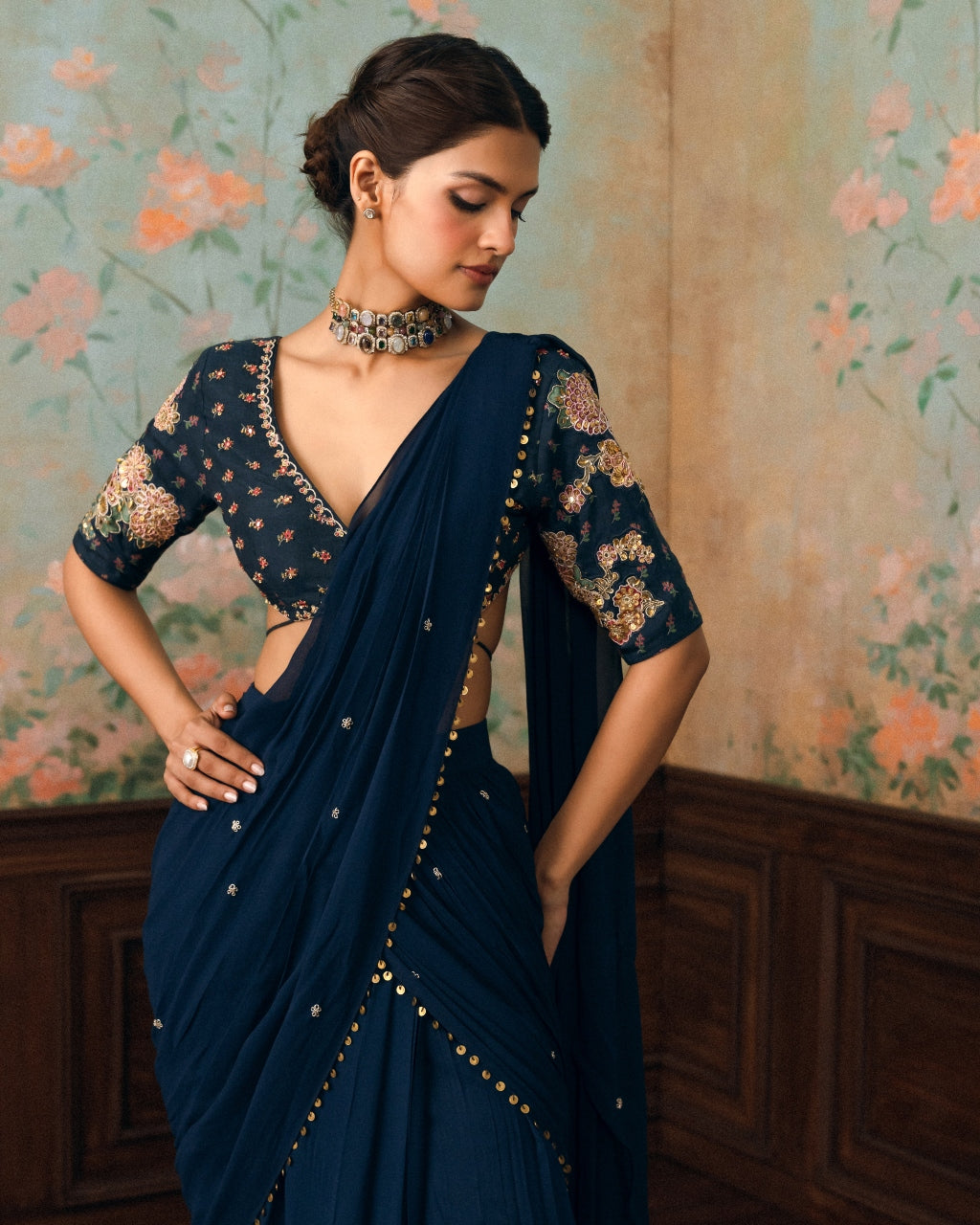 Kaia Sari Set – Navy Blue