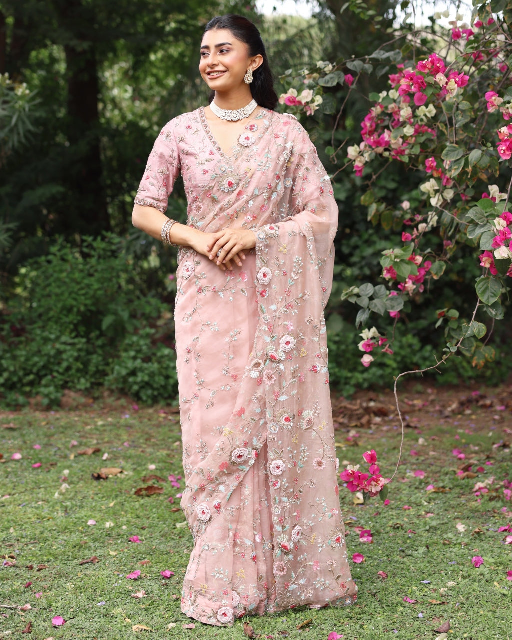 Pink Faria Sari