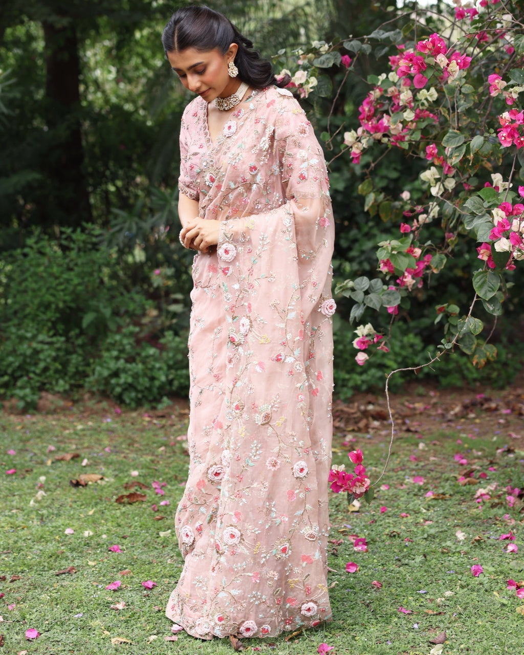 Pink Faria Sari