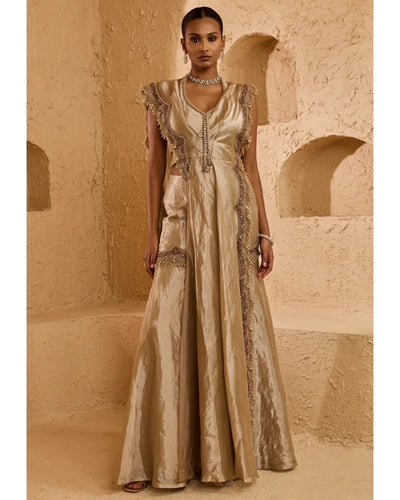Avira Sharara Set