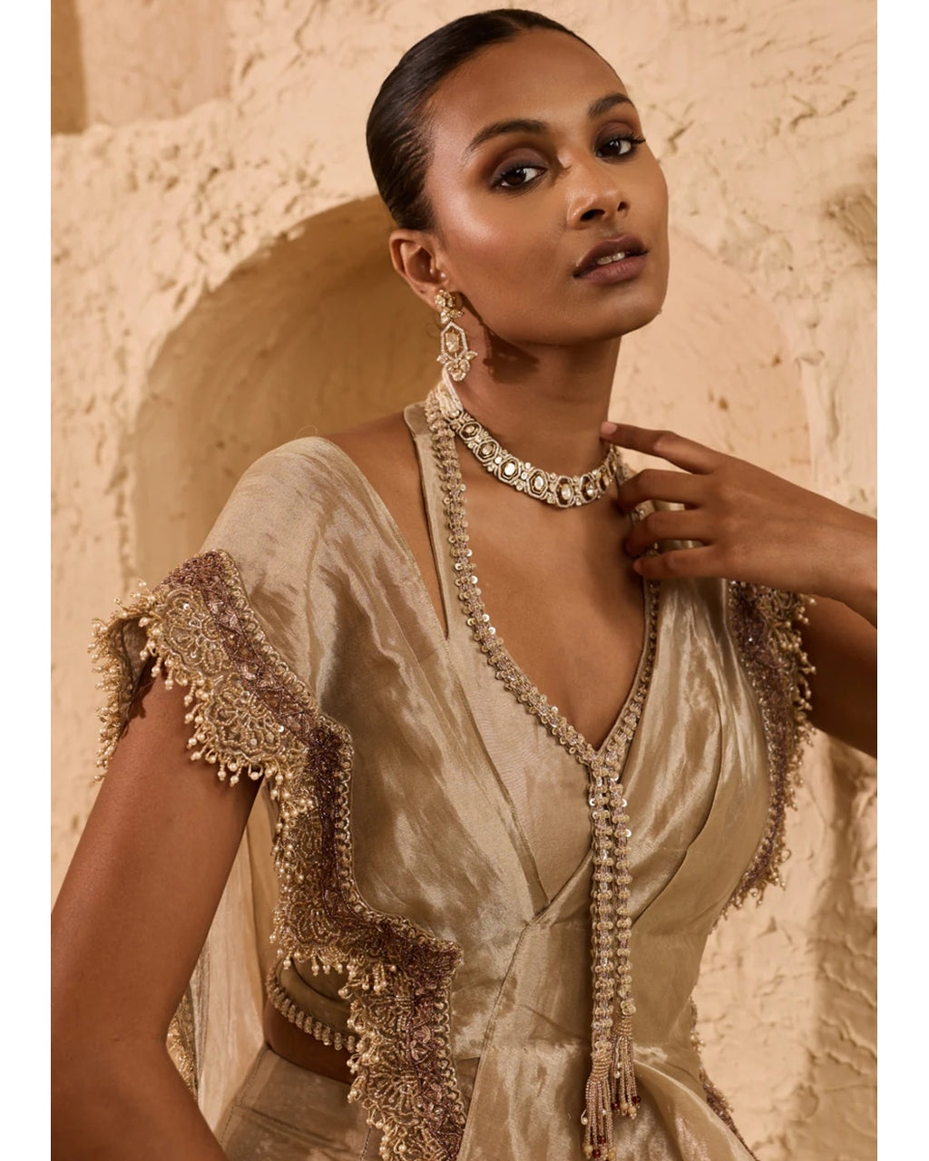 Avira Sharara Set
