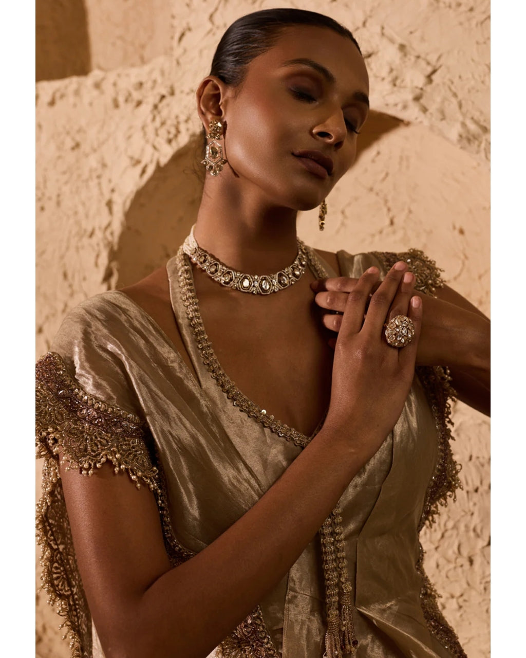 Avira Sharara Set