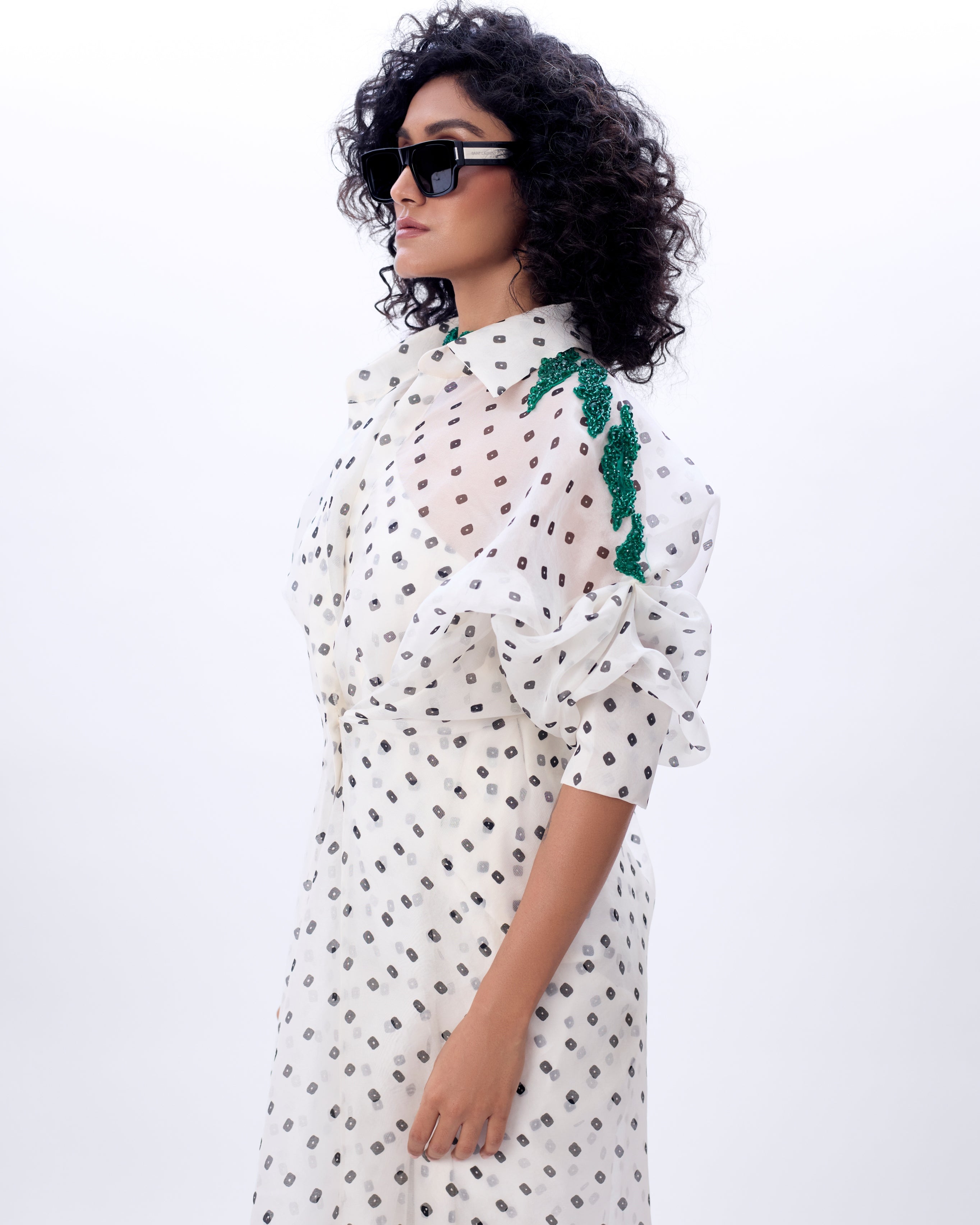 Moulin Mimosa With Applique