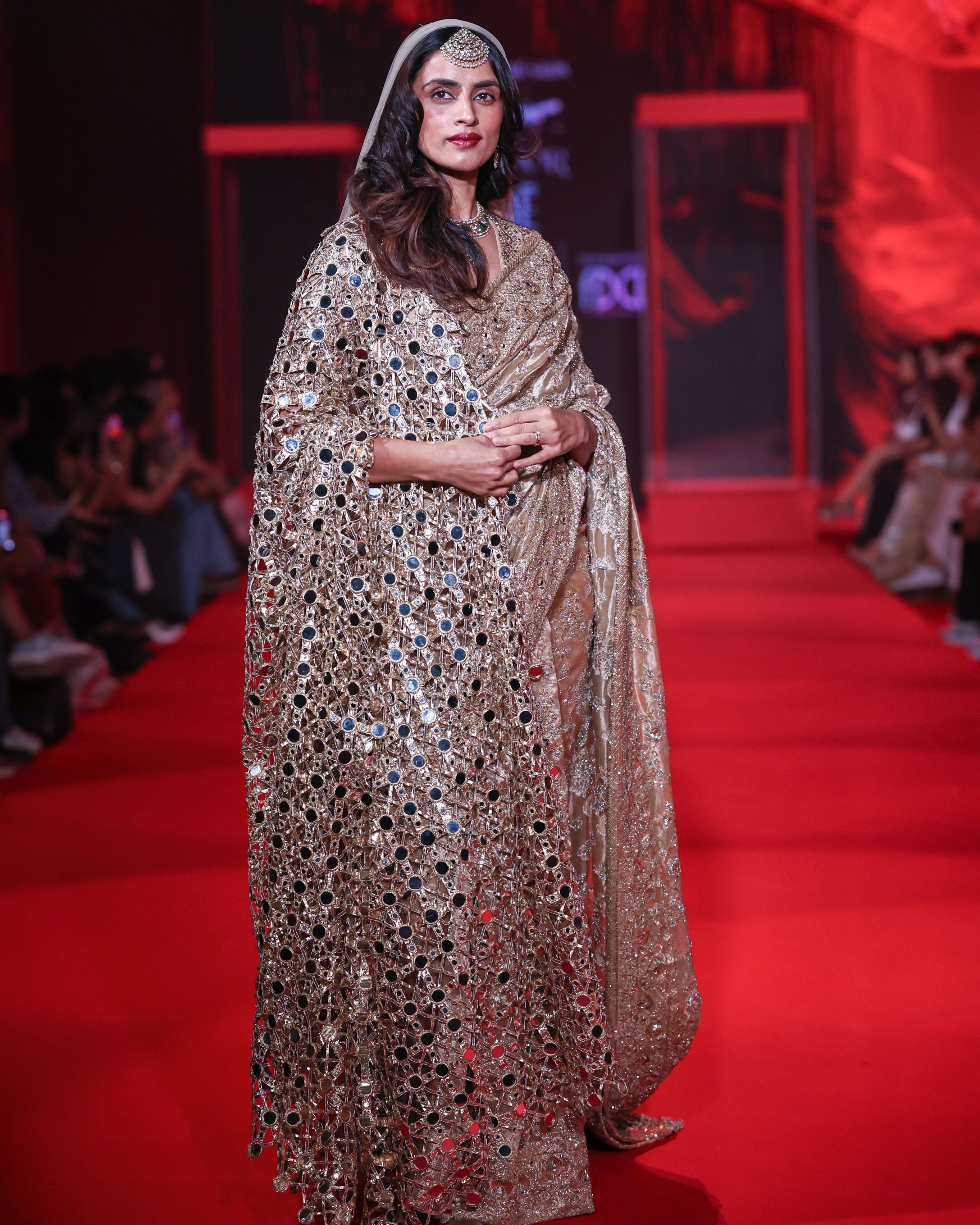 Kanakprabha Sari Set