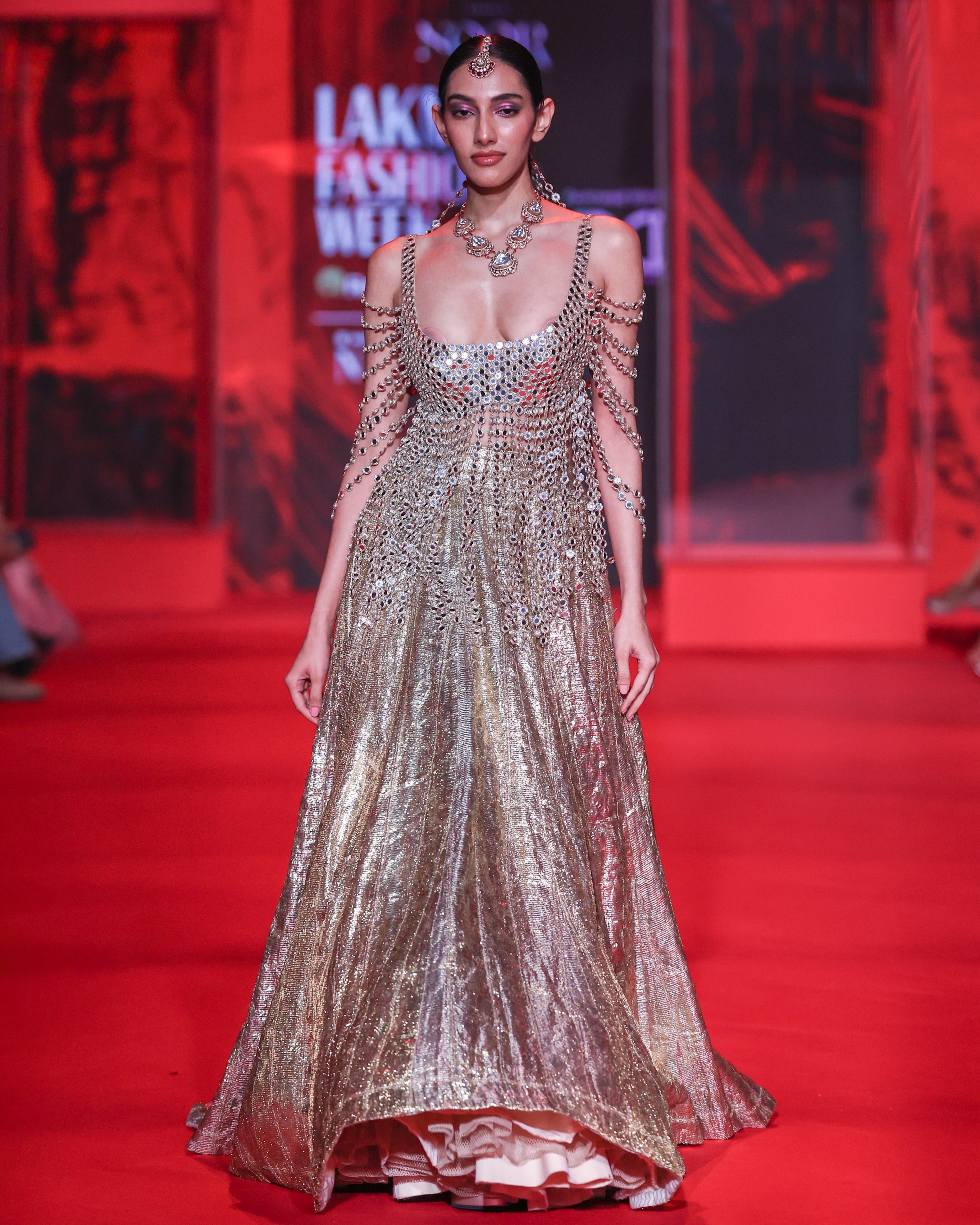 Darpanika Lehenga Set