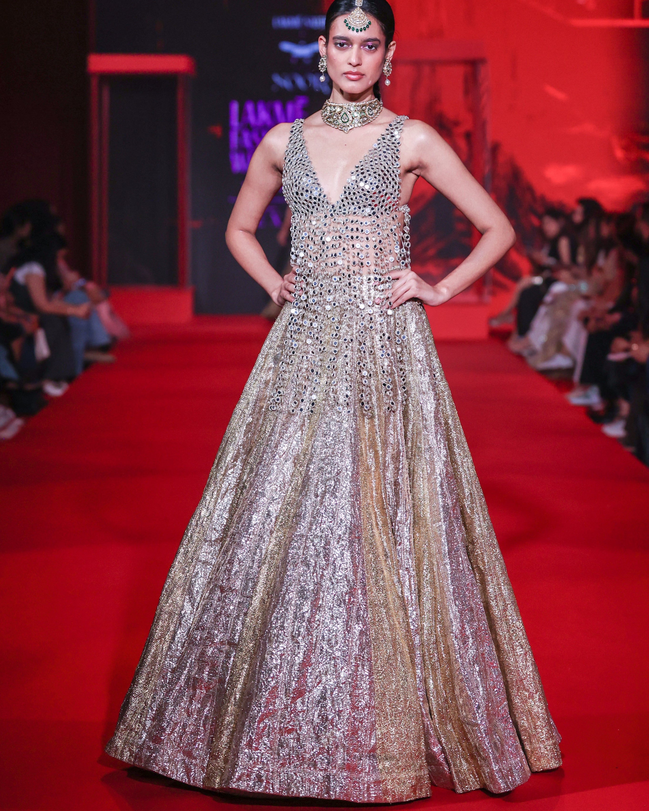 Kanaktara Lehenga Set