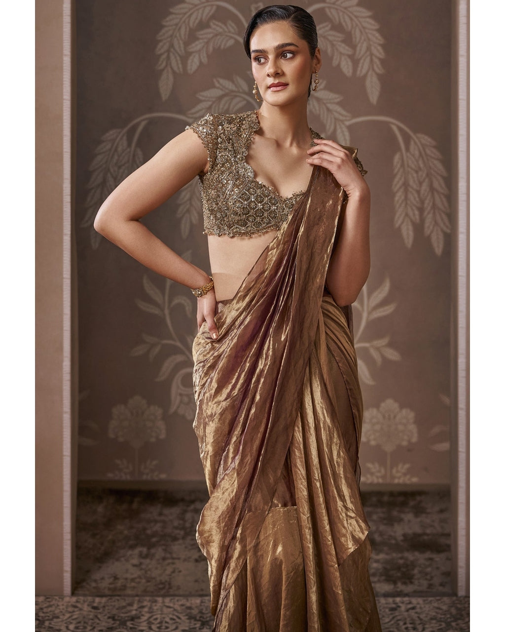 The Antique Sari Set