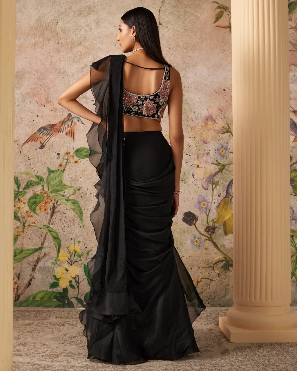 Black Solid Noir Sari Set