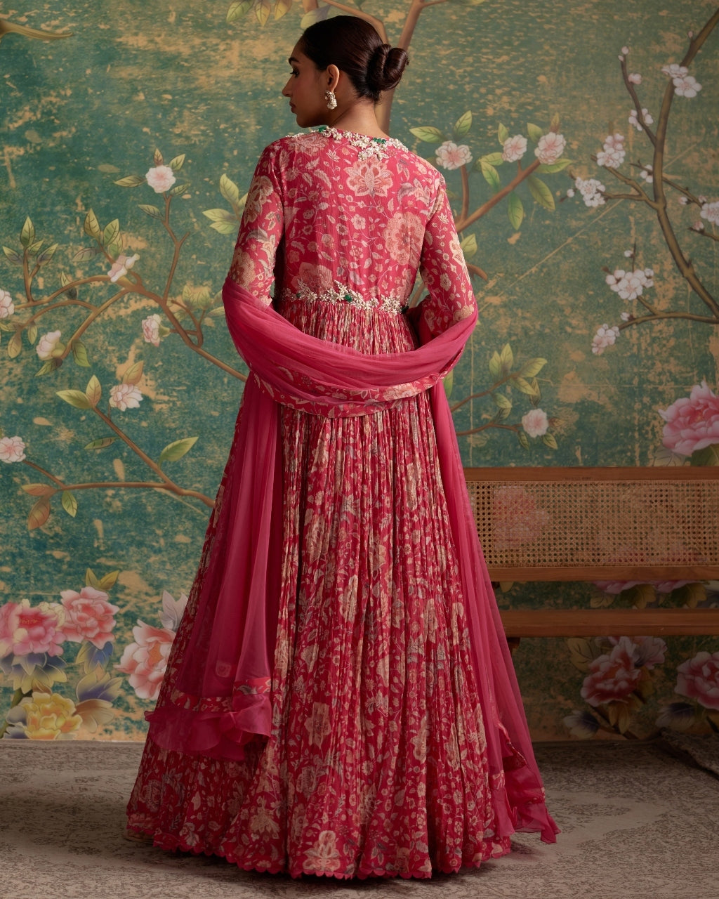 Anarkali Dress - Buy Designer Anarkali Suits Online in India