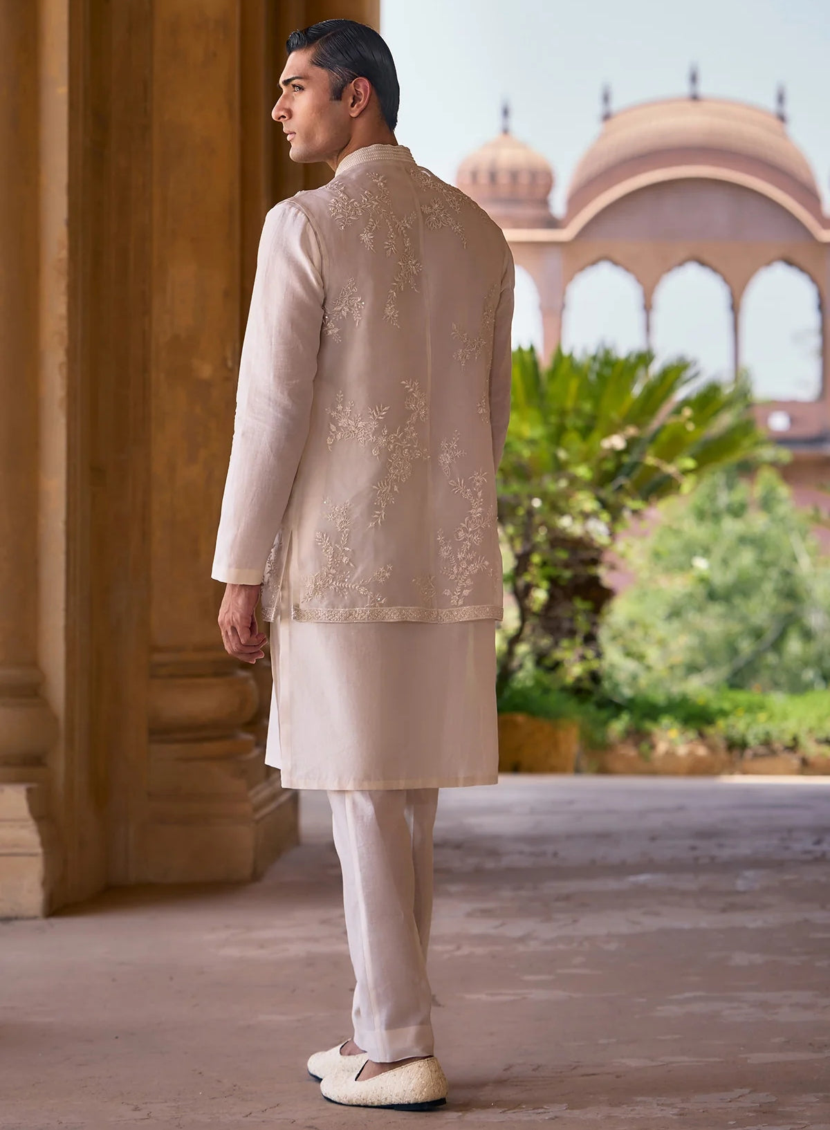 Ivory Chanderi Allover Embroidered Bandi Set