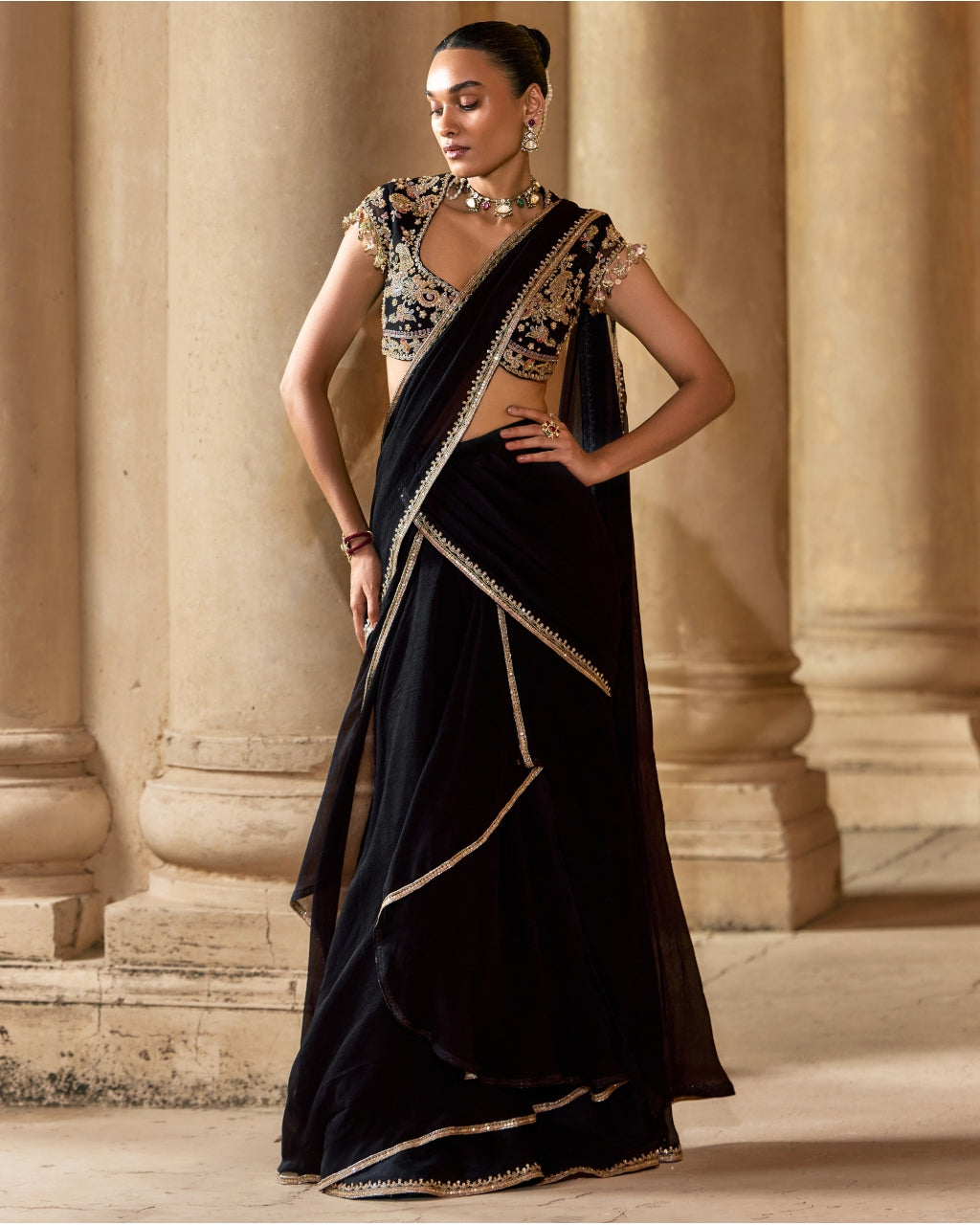 Intezaar Sari Set