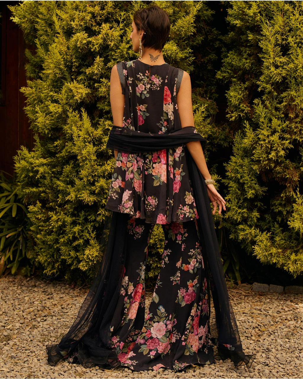 Nyx Kurta Set