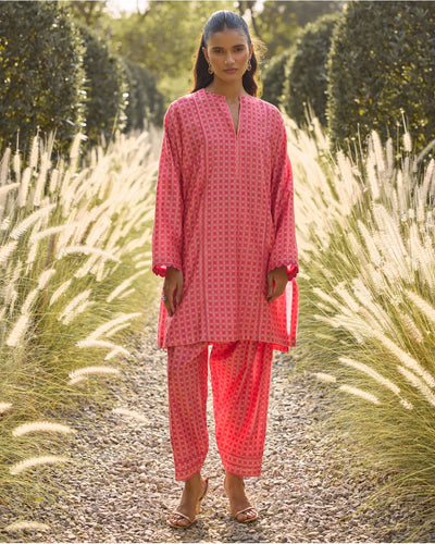 Fuschia Geometric Print Kurta Set