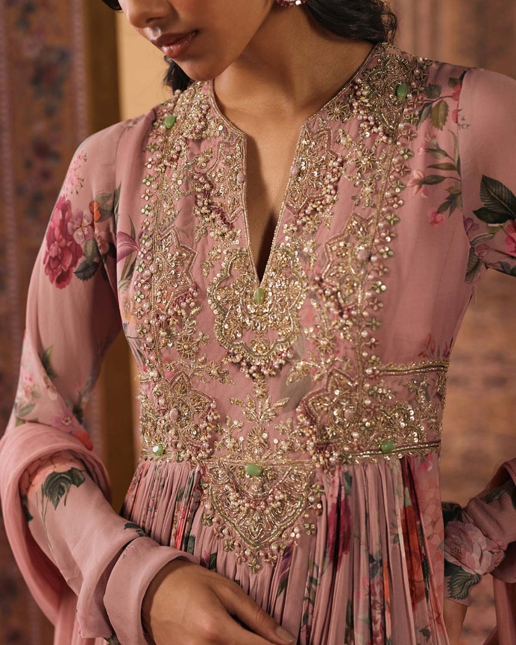 Nisbat Anarkali Set