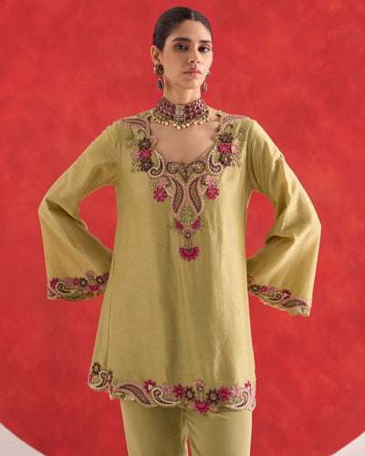 Nitya Kurta Set