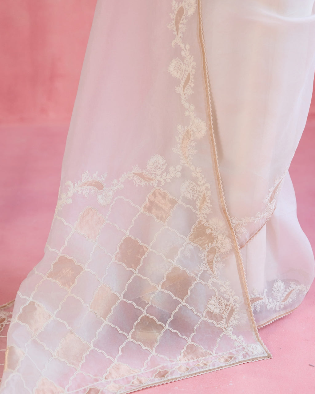 Zeba Sari Set - Ivory