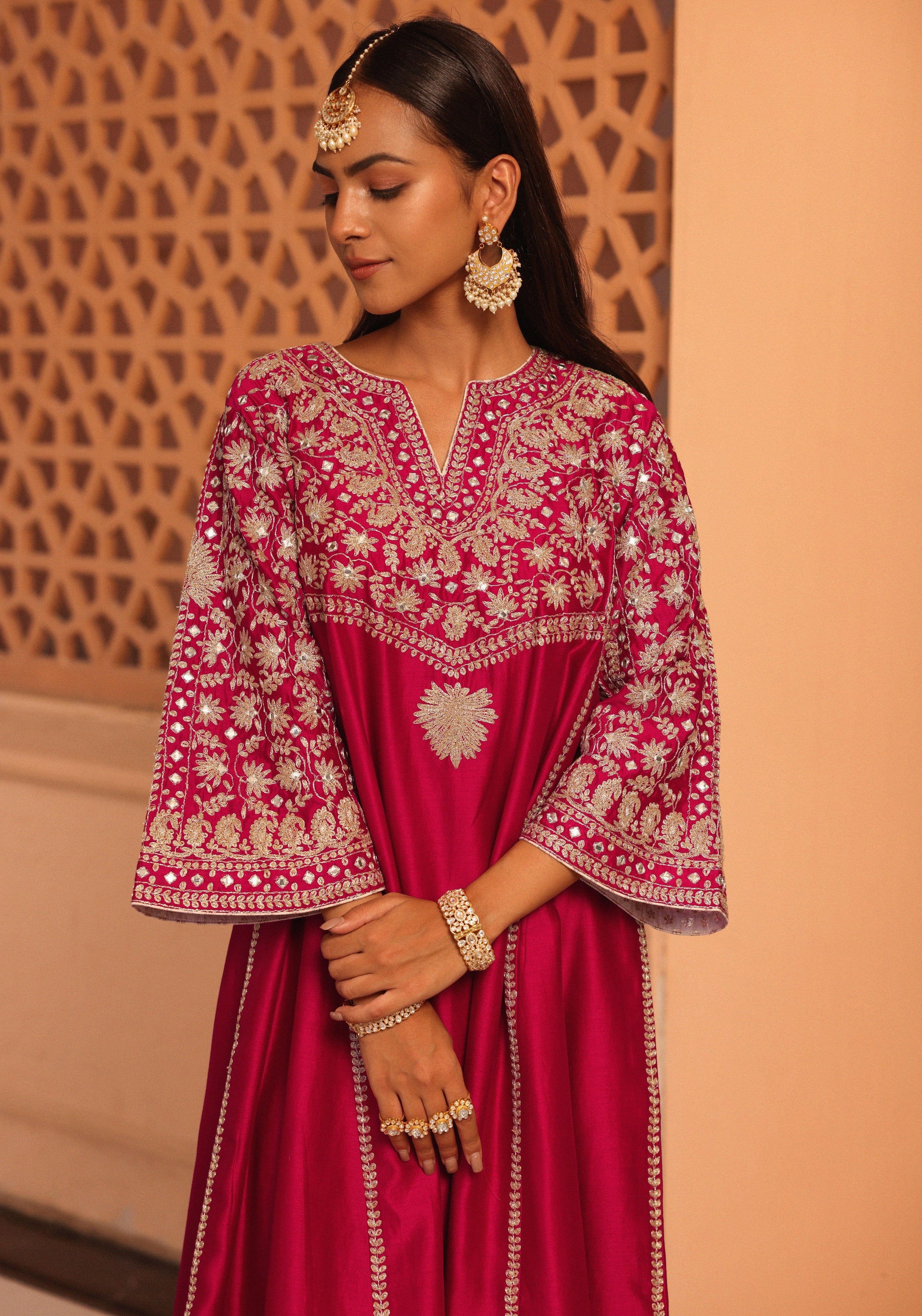 Aiman Short Knee Length Chauga With Salwar And Khada Dupatta