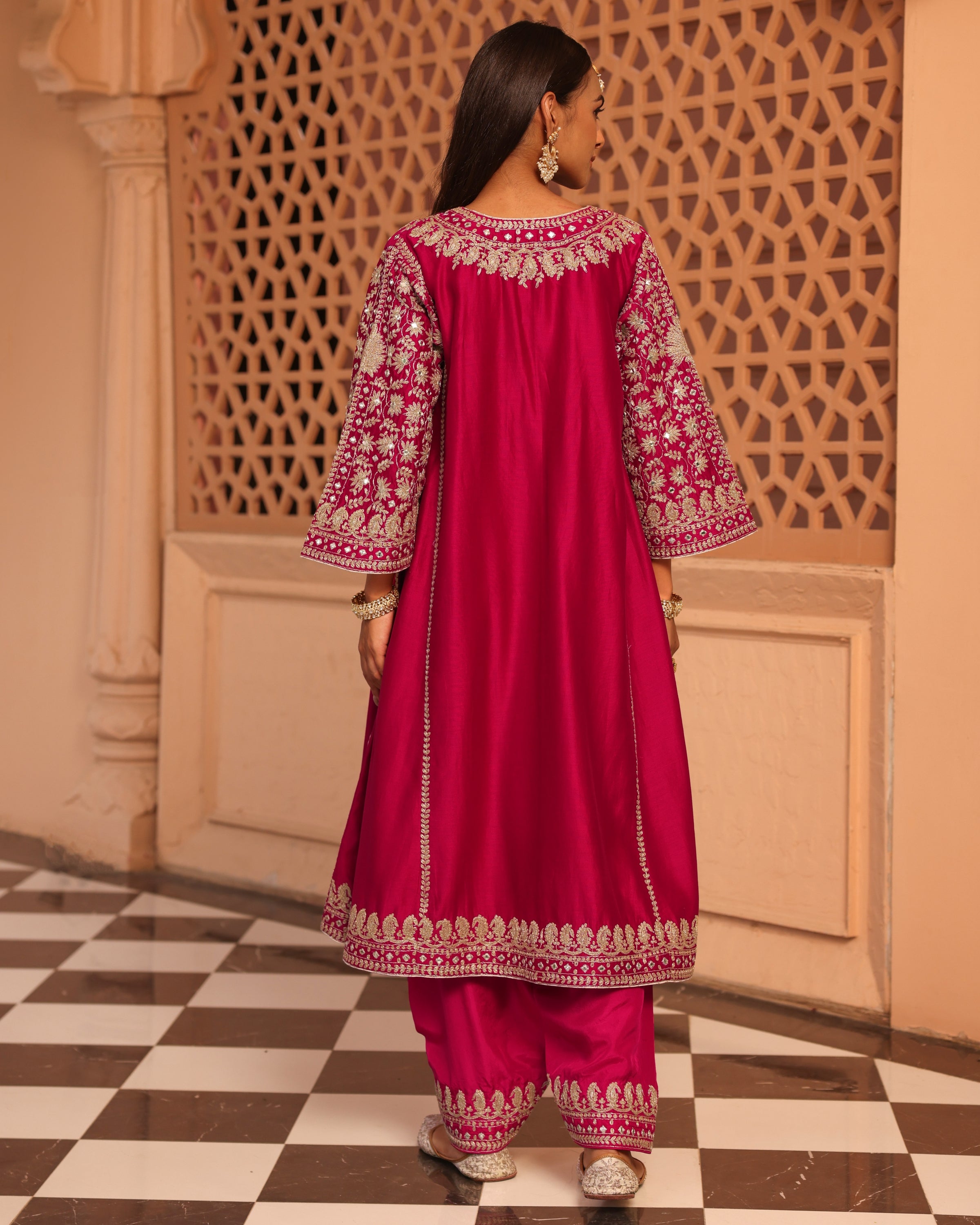 Aiman Short Knee Length Chauga With Salwar And Khada Dupatta