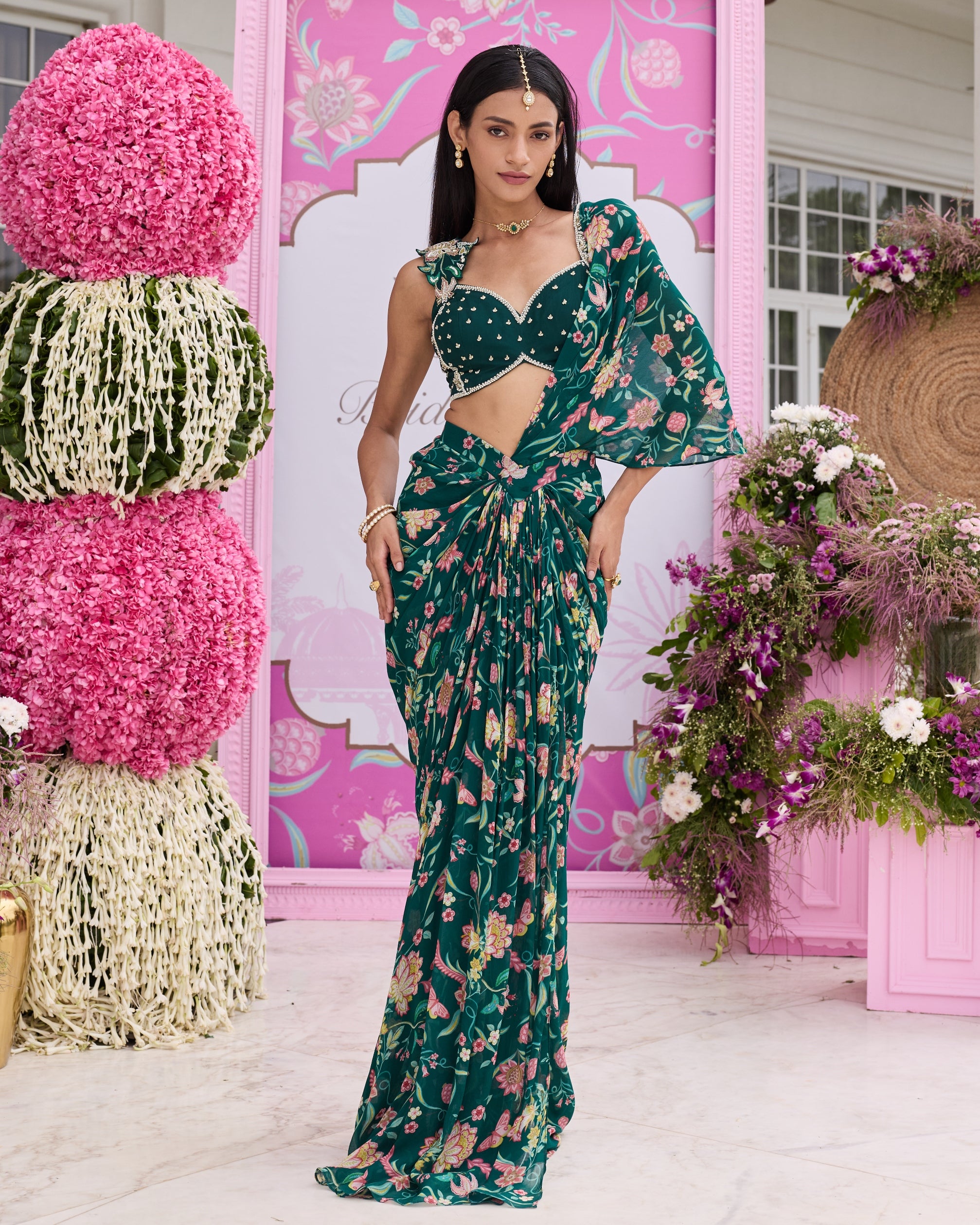 Ashvi Pre-Draped Sari Set