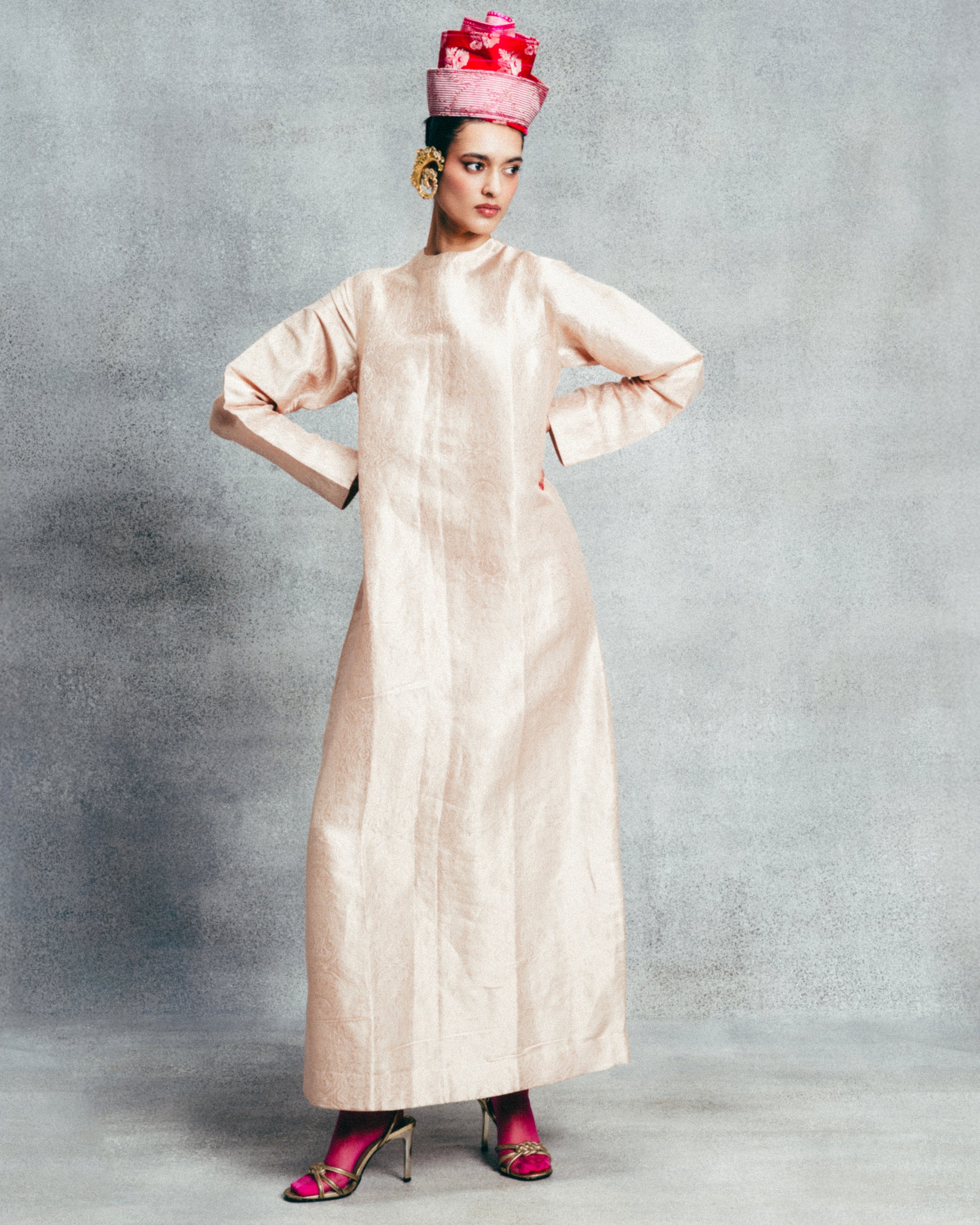 Handwoven Champagne Gold Banarasi Kaftan