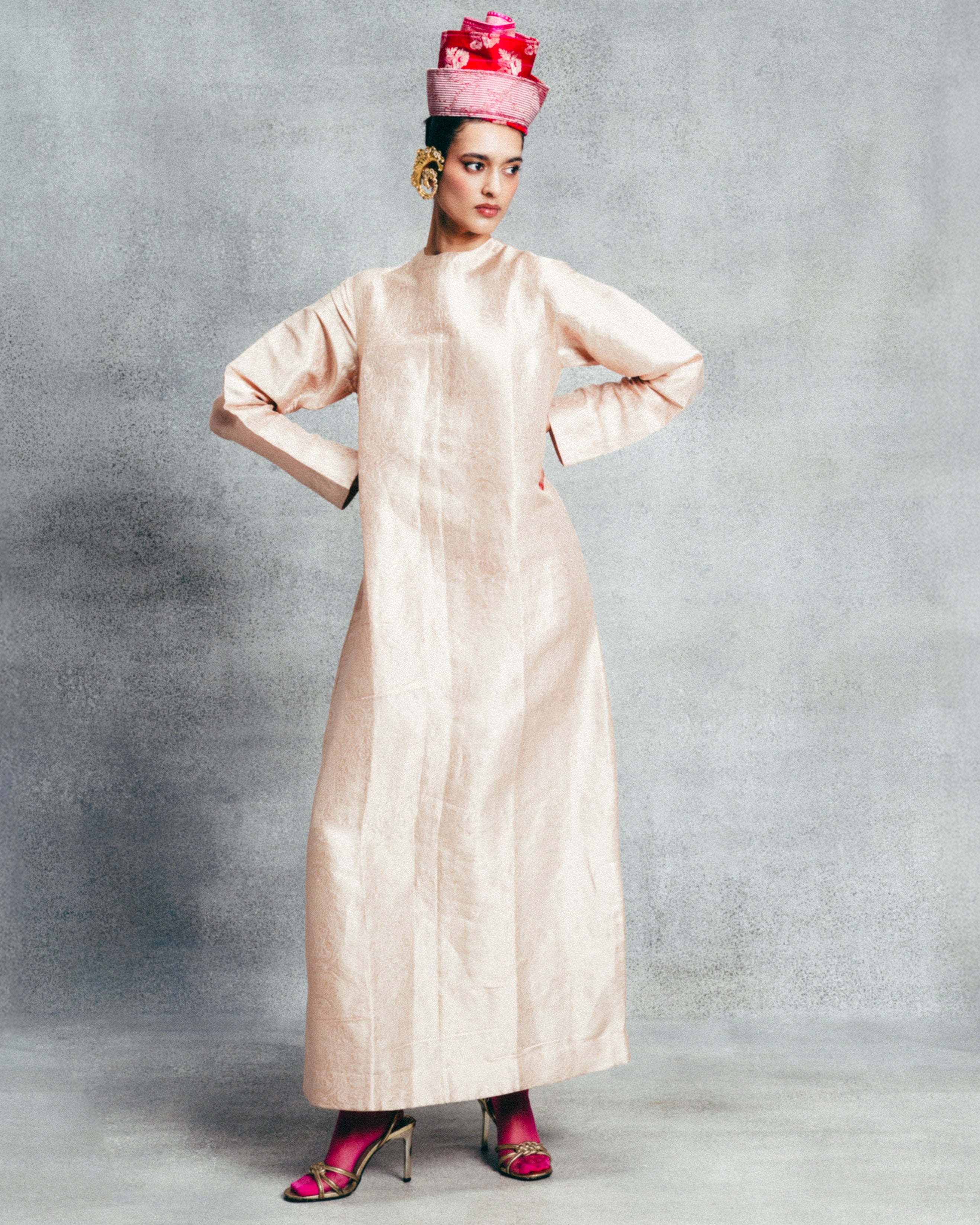 Handwoven Champagne Gold Banarasi Kaftan