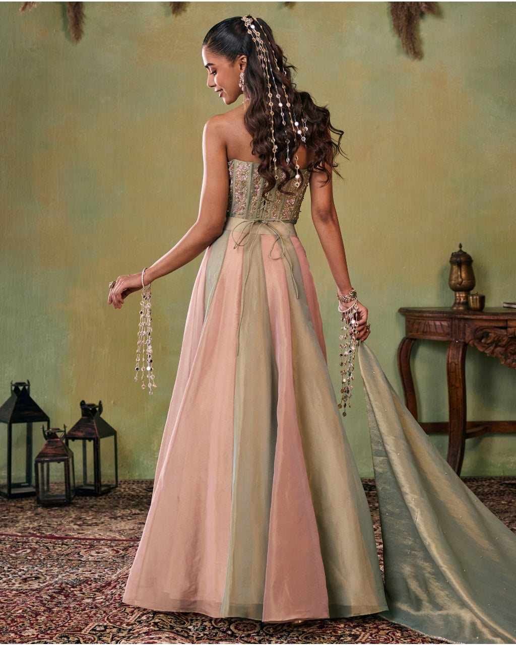 Yara Lehenga Set